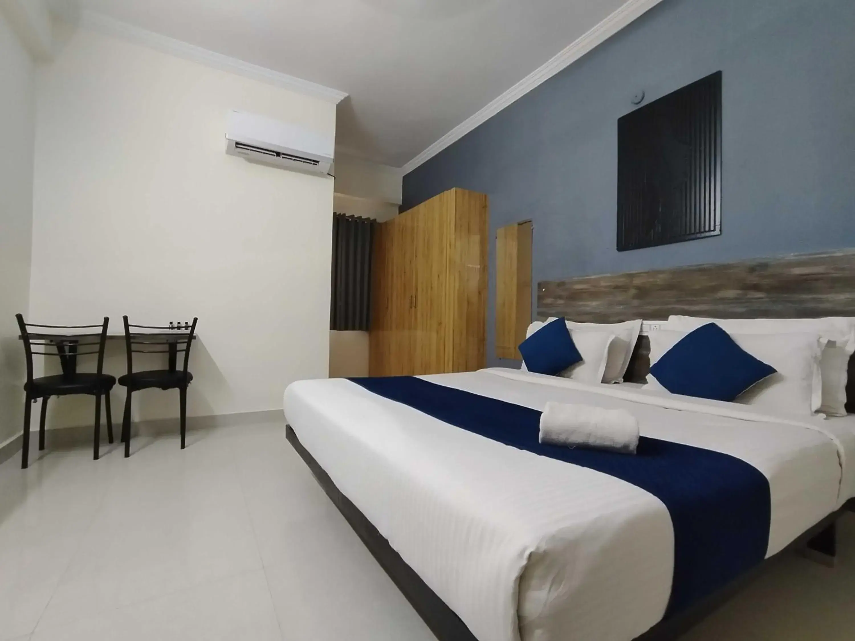 Bedroom, Bed in Super Collection O Rio Kondapur Near Rahavendra Colony Bedroom, Bed in Super Collection O Rio Kondapur Near Rahavendra Colony