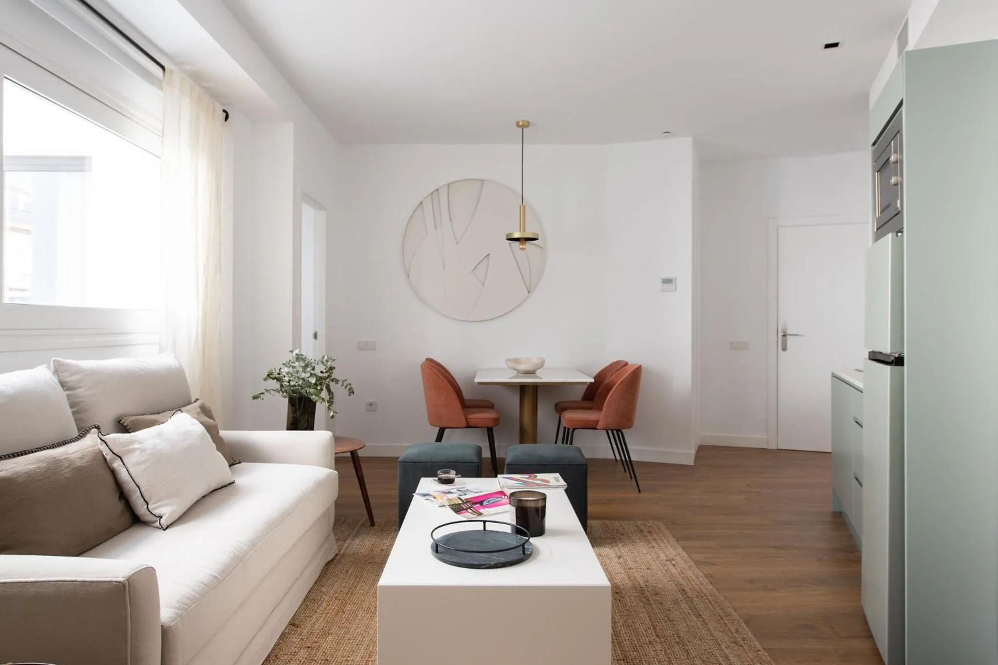 Communal lounge/ TV room in Tetuán 15 Boutique Apartments by Hommyhome