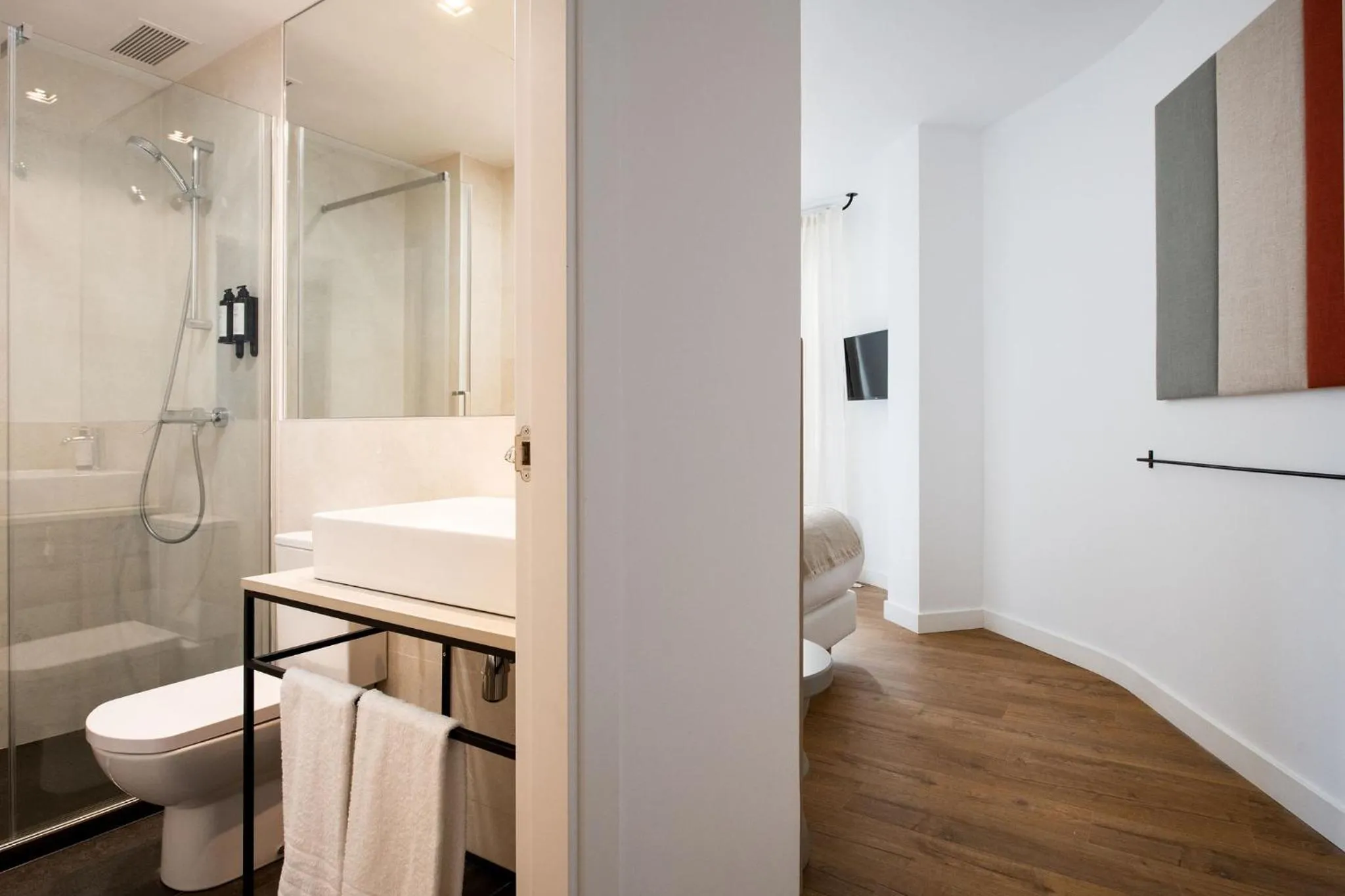 Bathroom in Tetuán 15 Boutique Apartments by Hommyhome