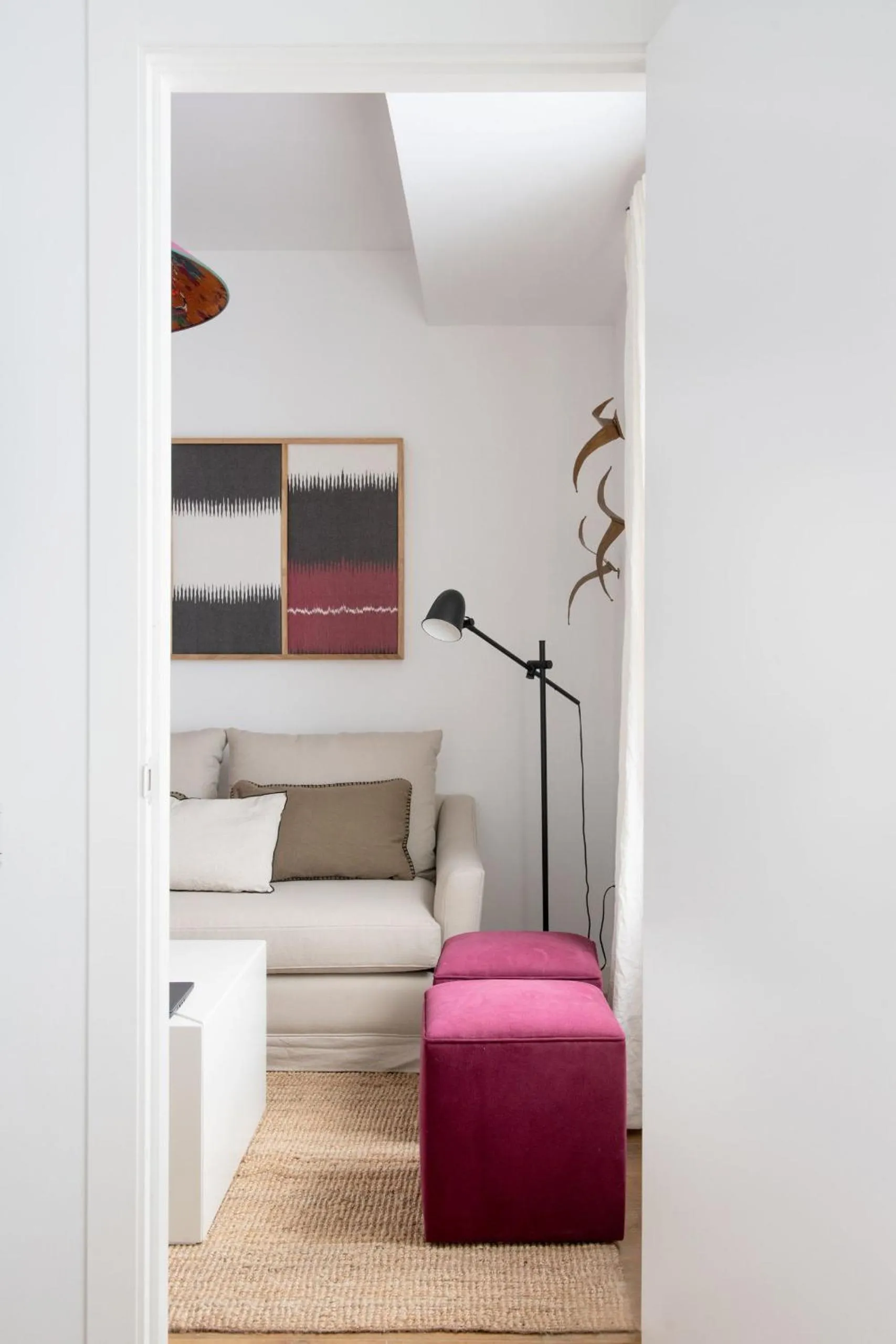 Communal lounge/ TV room in Tetuán 15 Boutique Apartments by Hommyhome