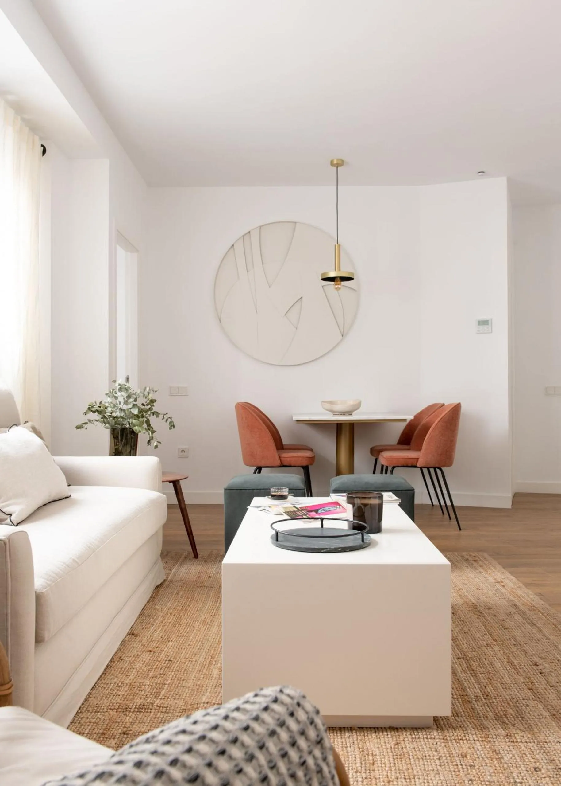 Communal lounge/ TV room in Tetuán 15 Boutique Apartments by Hommyhome