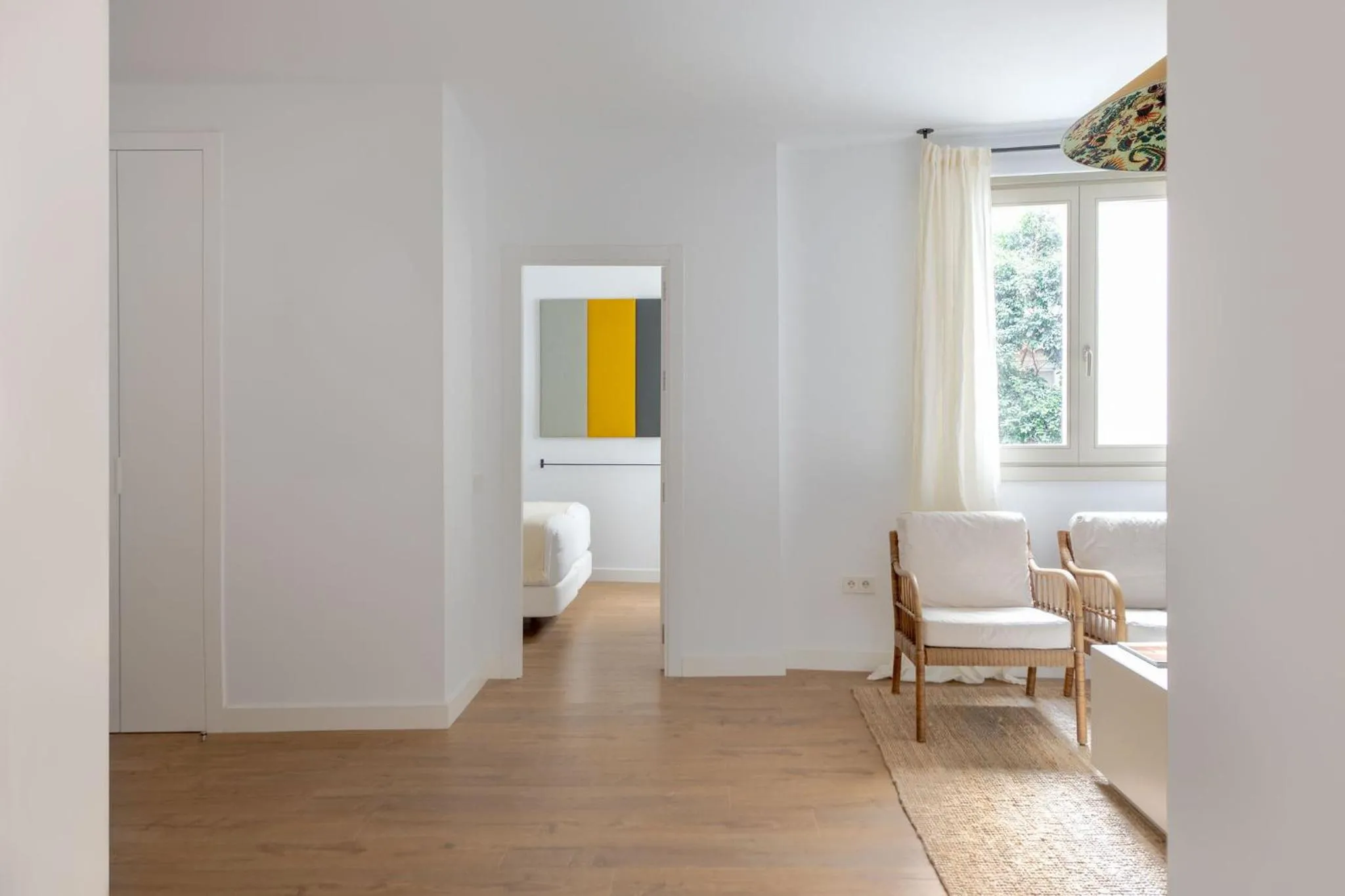 Communal lounge/ TV room in Tetuán 15 Boutique Apartments by Hommyhome