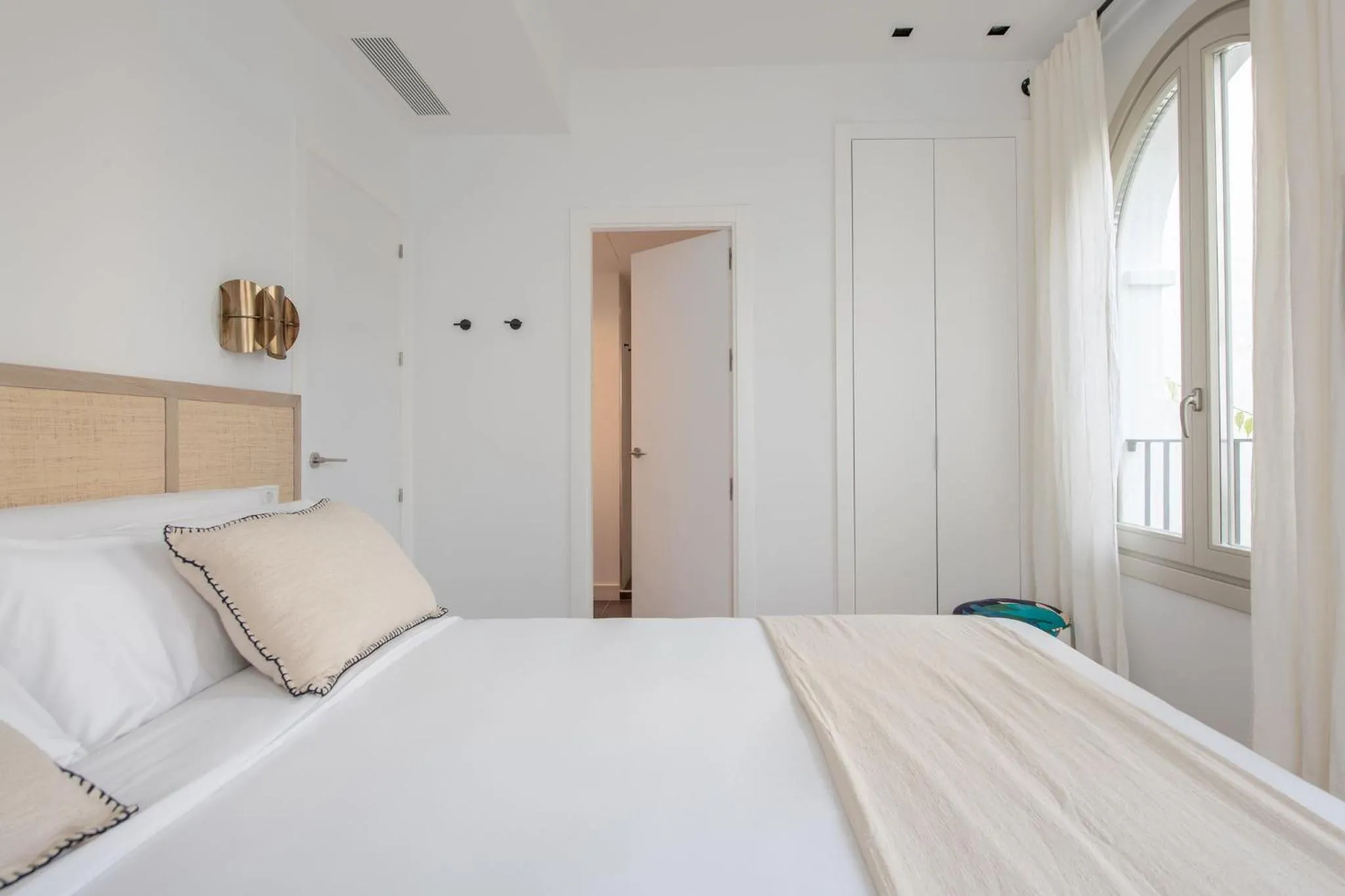 Bed in Tetuán 15 Boutique Apartments by Hommyhome