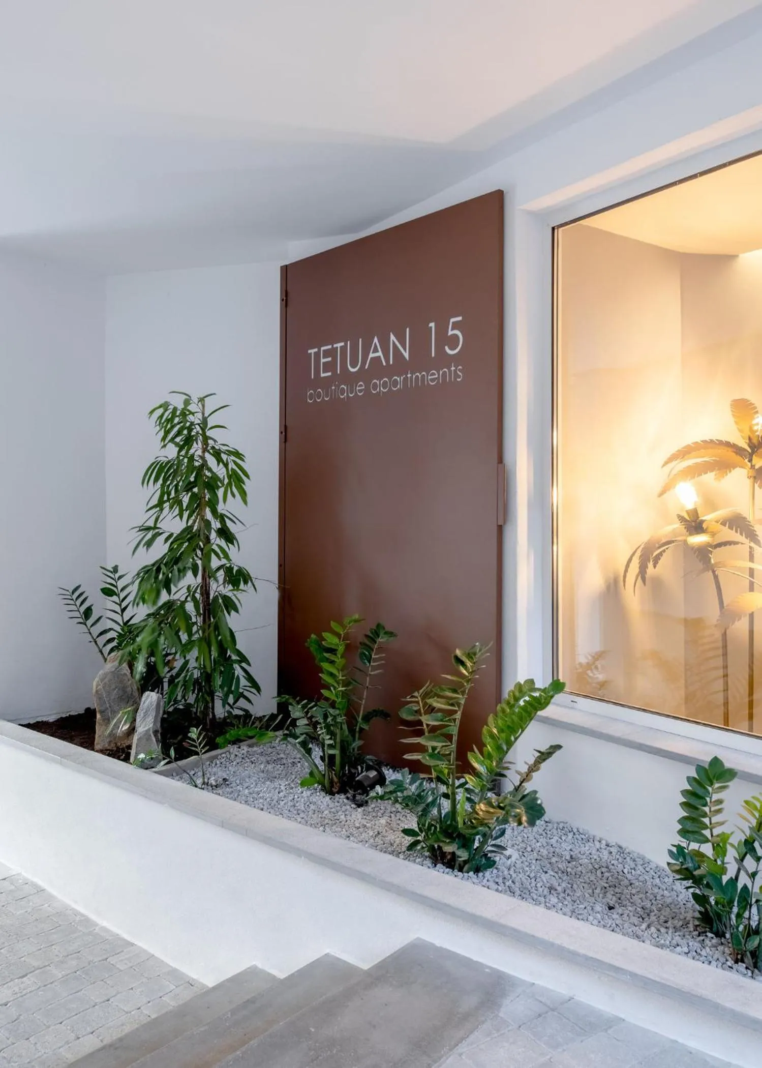Facade/entrance in Tetuán 15 Boutique Apartments by Hommyhome