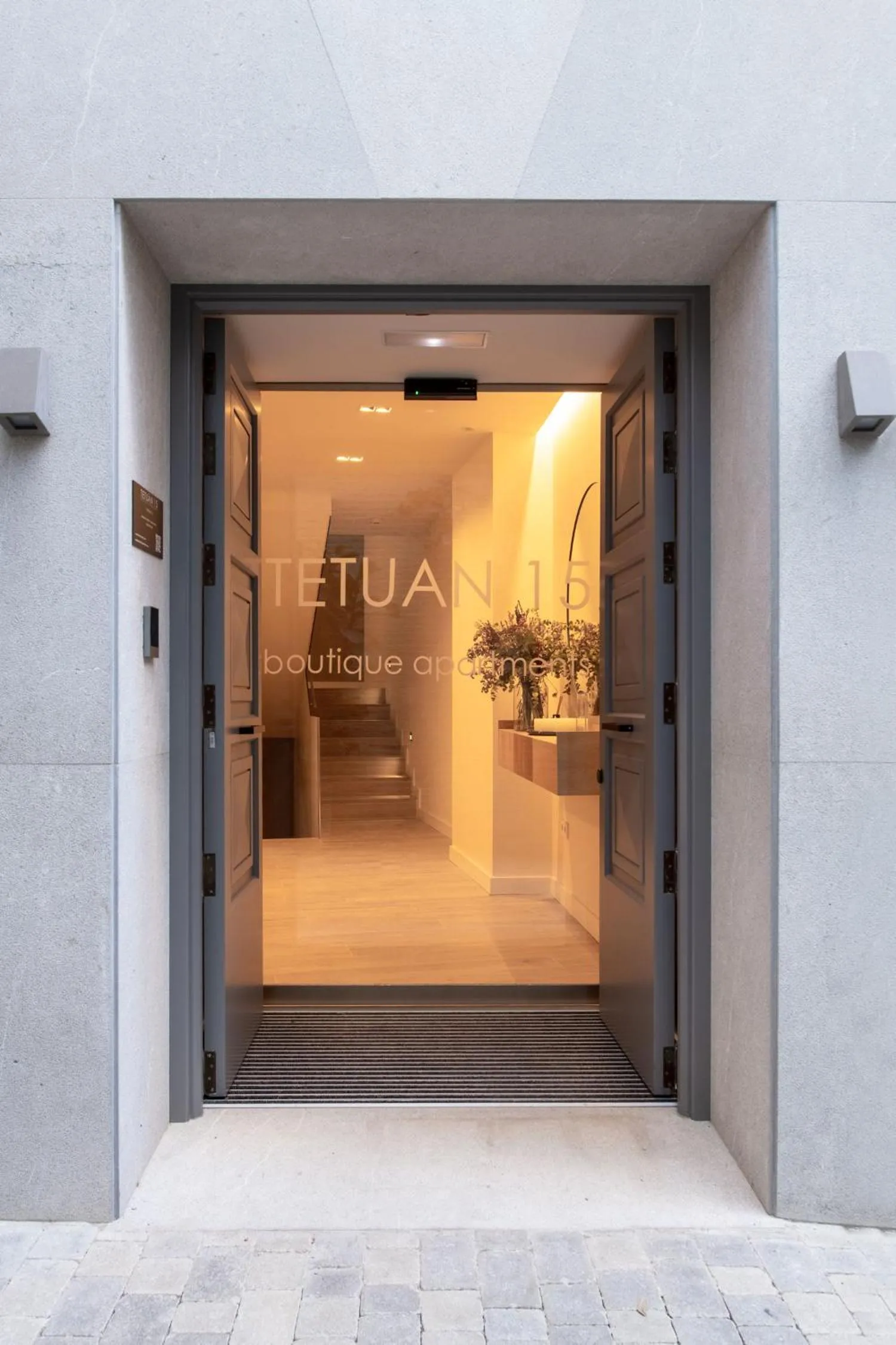 Facade/entrance in Tetuán 15 Boutique Apartments by Hommyhome