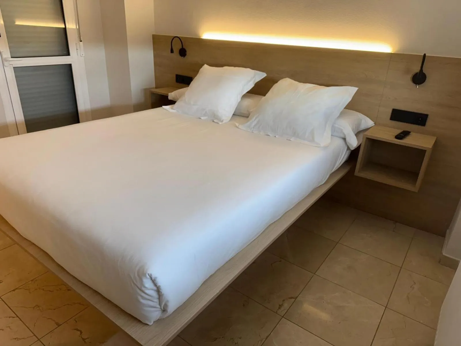 Bed in Hotel Apartamentos Ciudad de Lugo