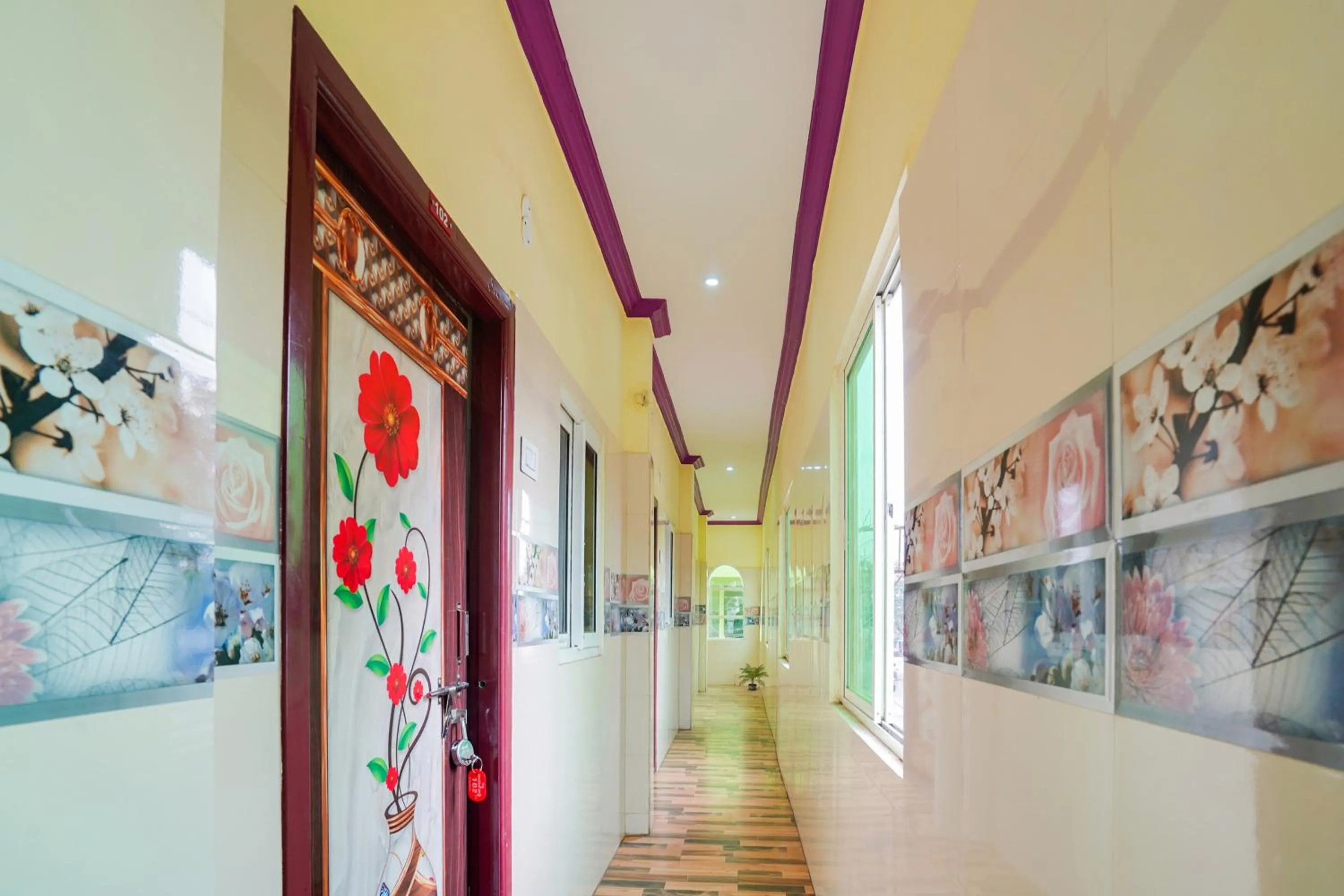 Lobby or reception in SPOT ON New ROYAL LODGE