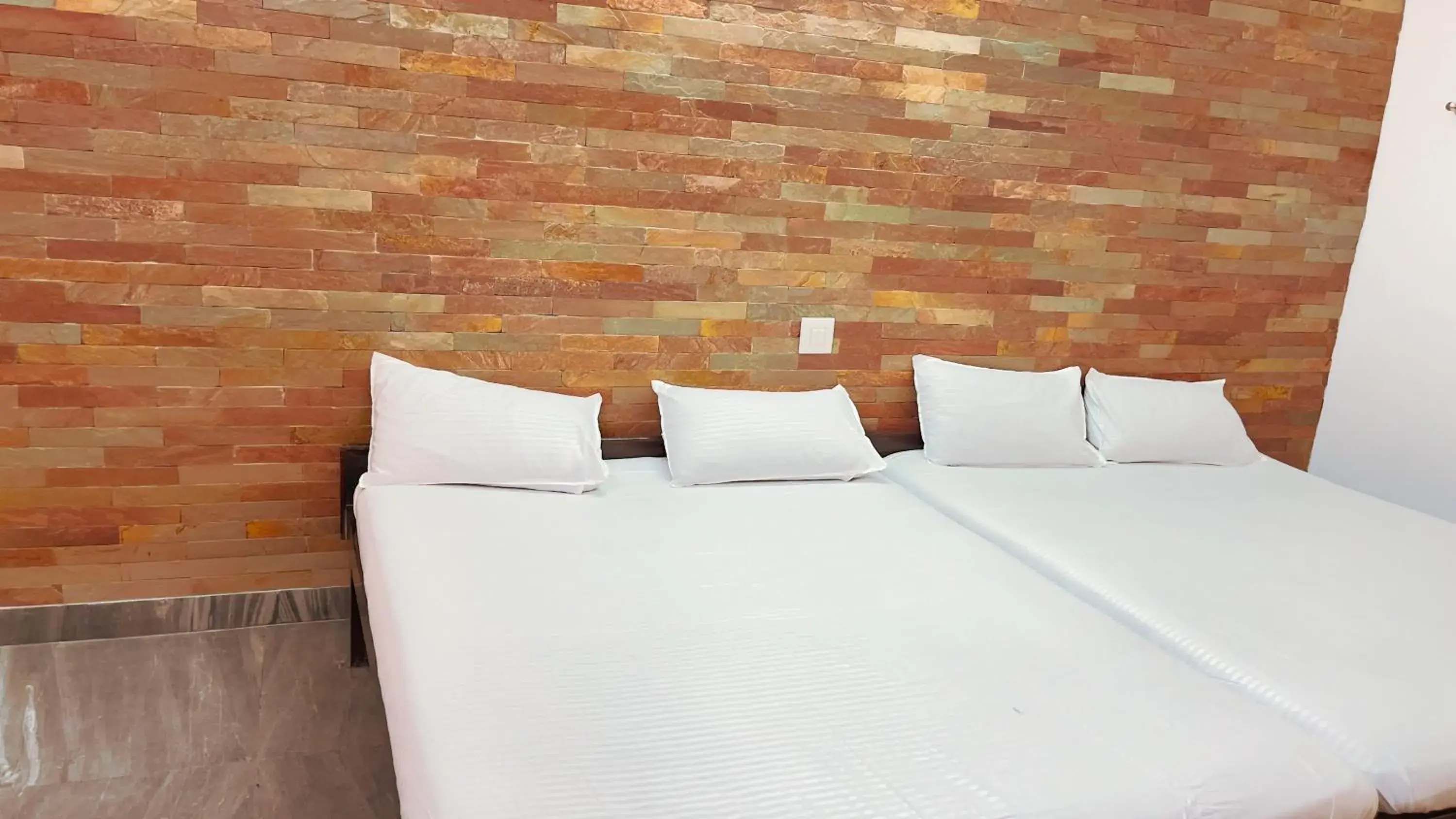 Bed in PPG HOMES Bed in PPG HOMES