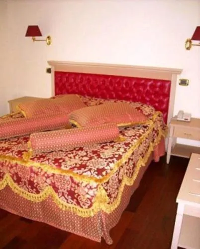 Bed in HOTEL CONCORDE