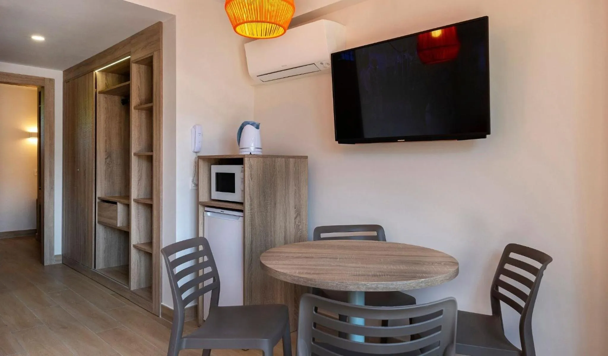 Medplaya Aparthotel Sant Eloi