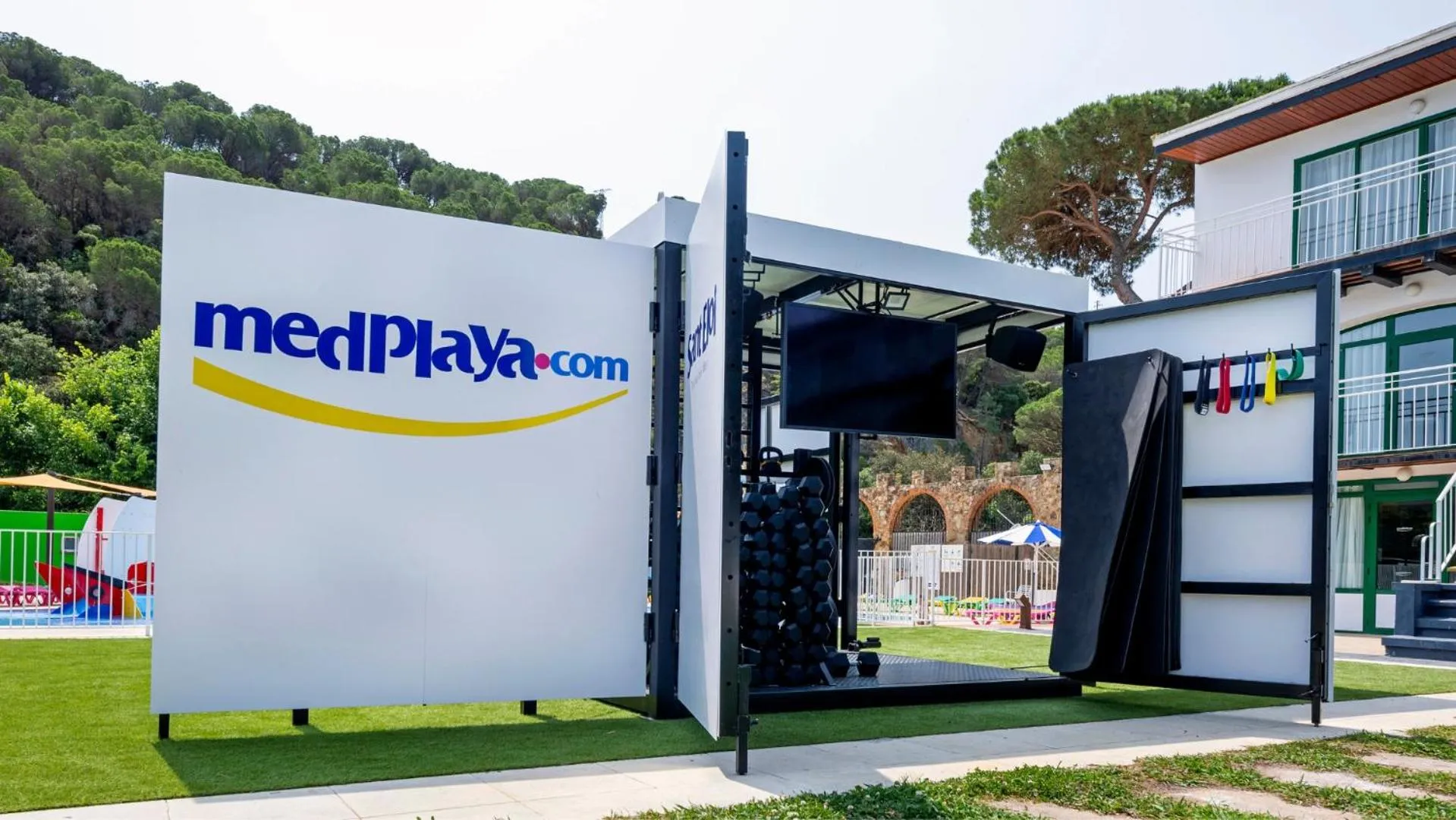 Fitness centre/facilities in Medplaya Aparthotel Sant Eloi