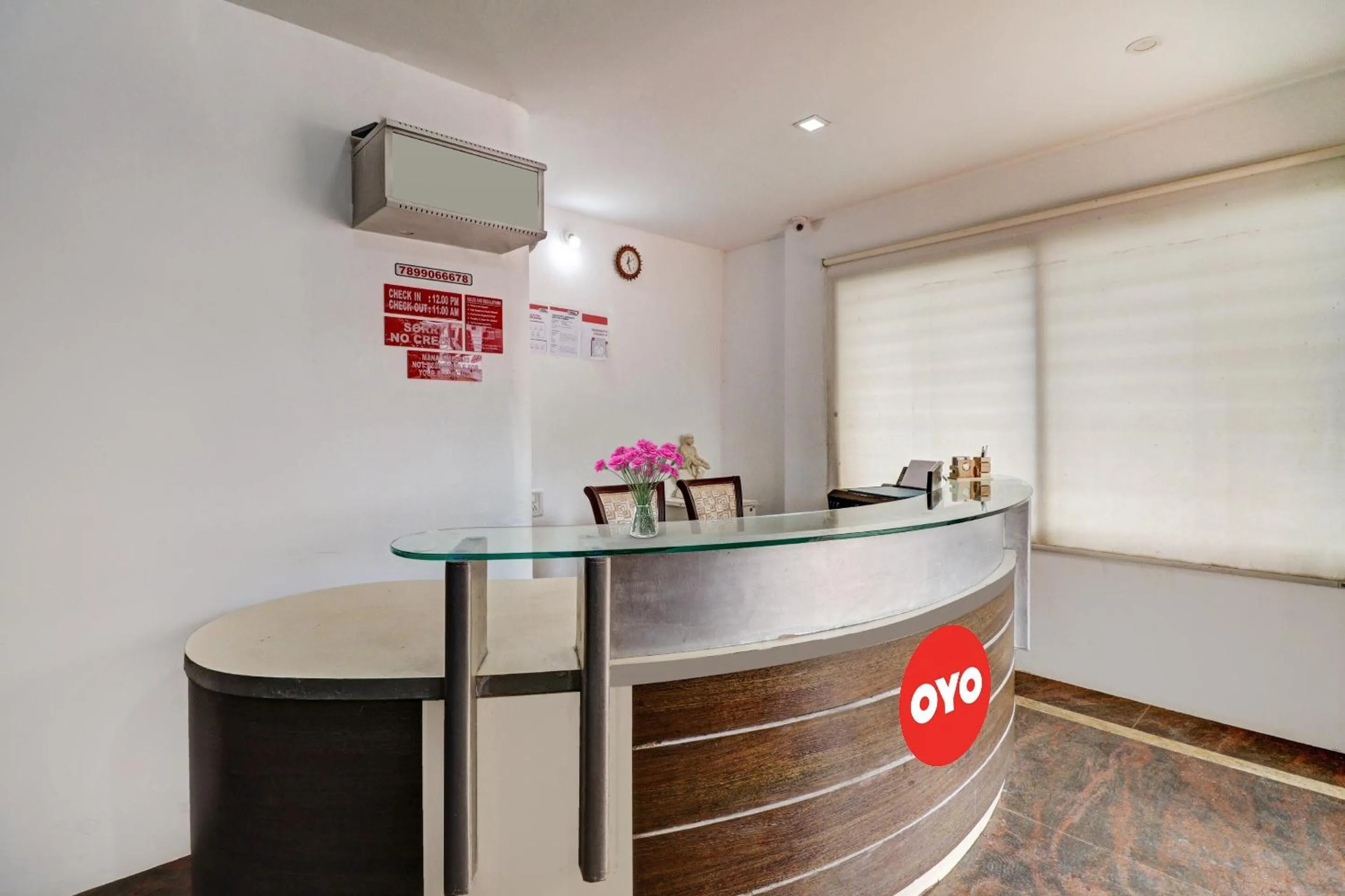 Lobby or reception in Hotel O Pride Inn