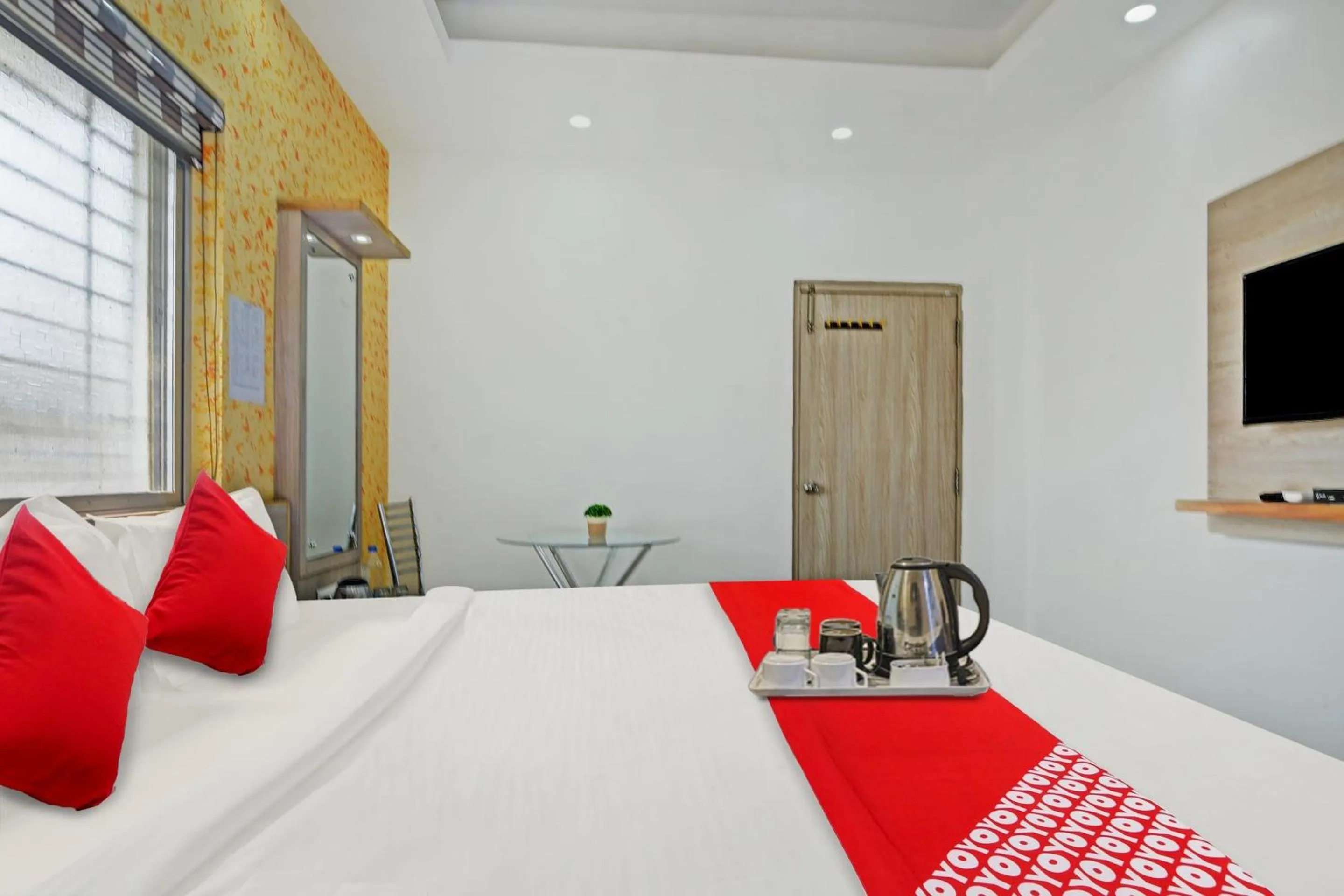Bedroom, Bed in Hotel O Aura Hotel Rajdhani Residency