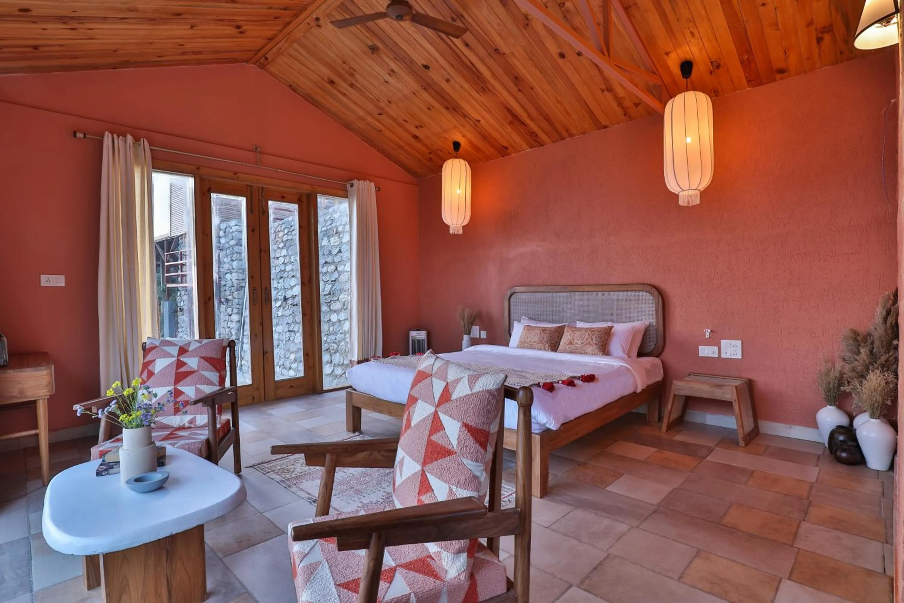 Bed in Seclude Pangot, Perch