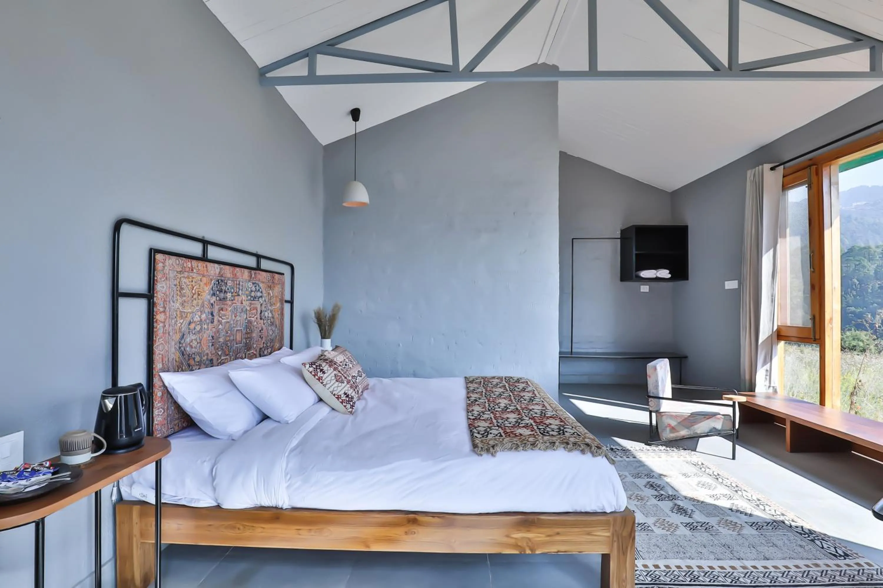 Bathroom, Bed in Seclude Pangot, Perch