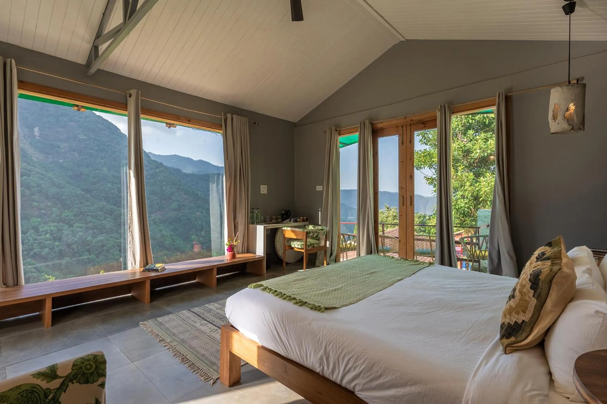 Bedroom, Bed in Seclude Pangot, Perch