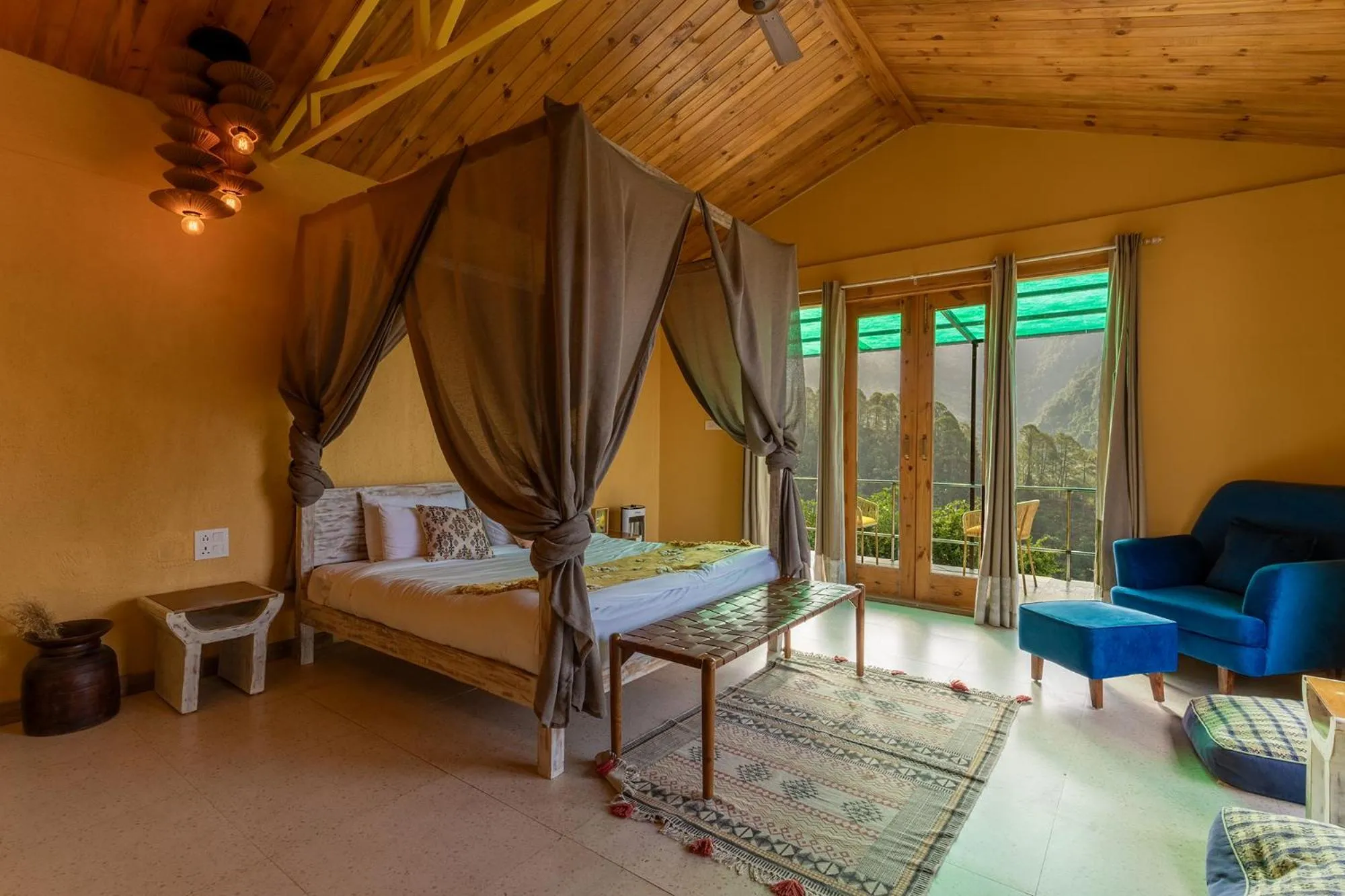 Bedroom, Bed in Seclude Pangot, Perch
