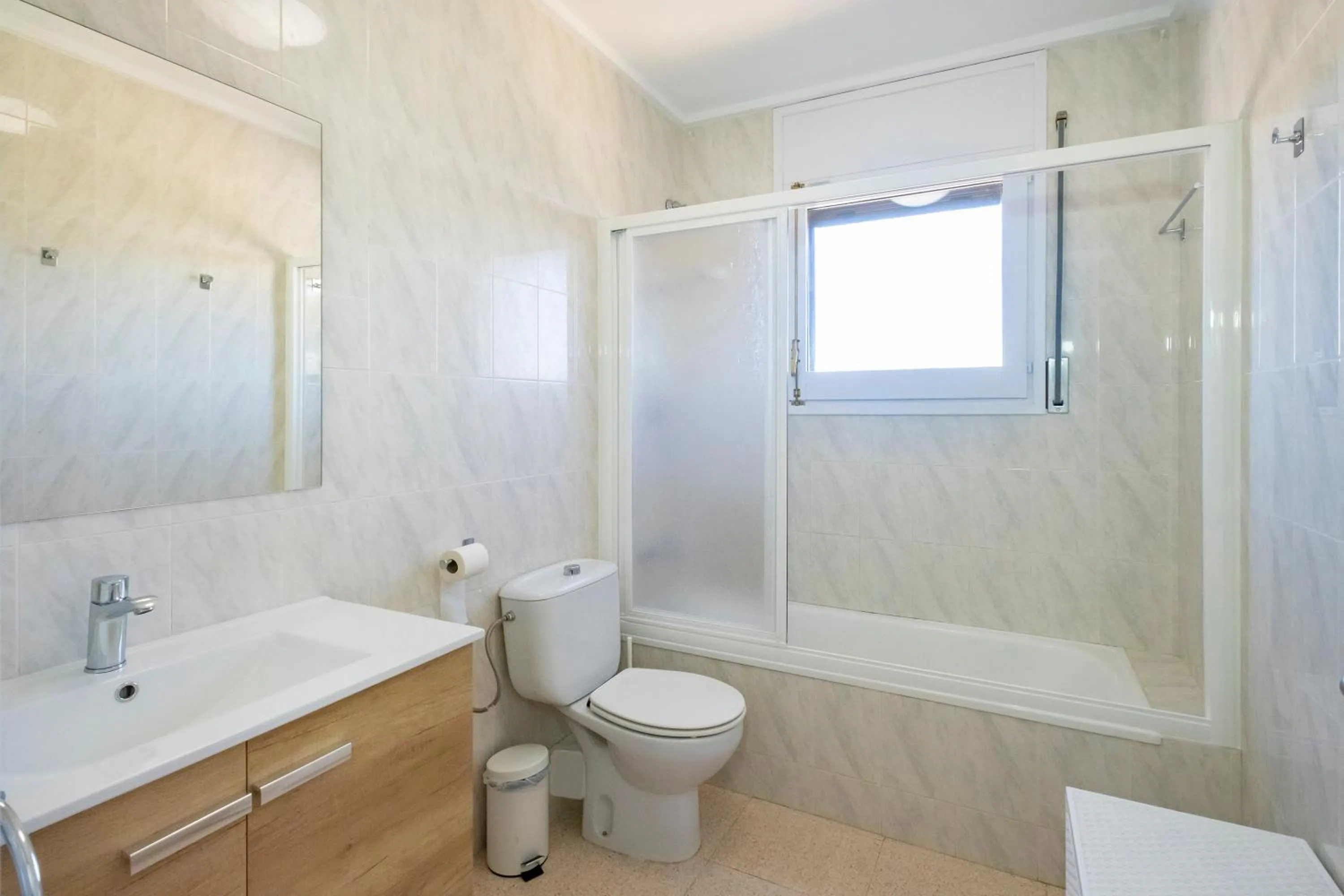 Shower in Hotel Rural y Apartamentos Villa Engracia