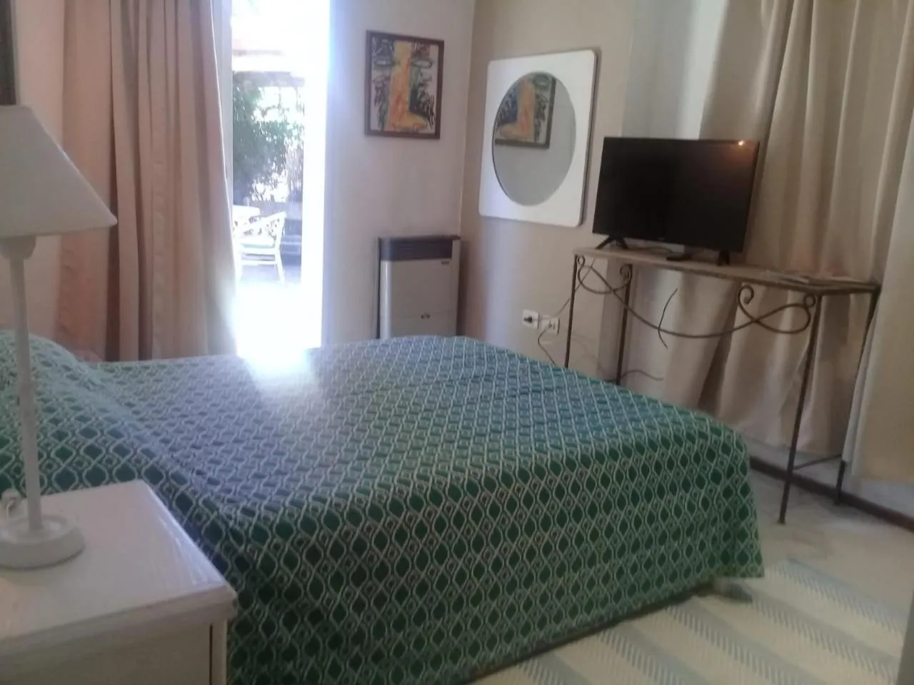 TV and multimedia, Bed in Holiday Home Mendoza Leisure Time