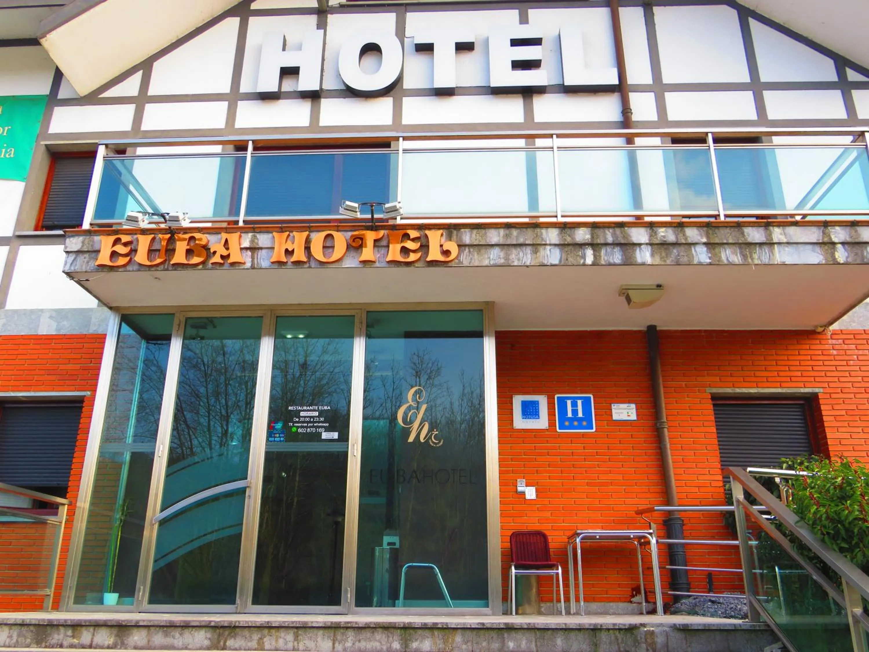 Euba Hotel
