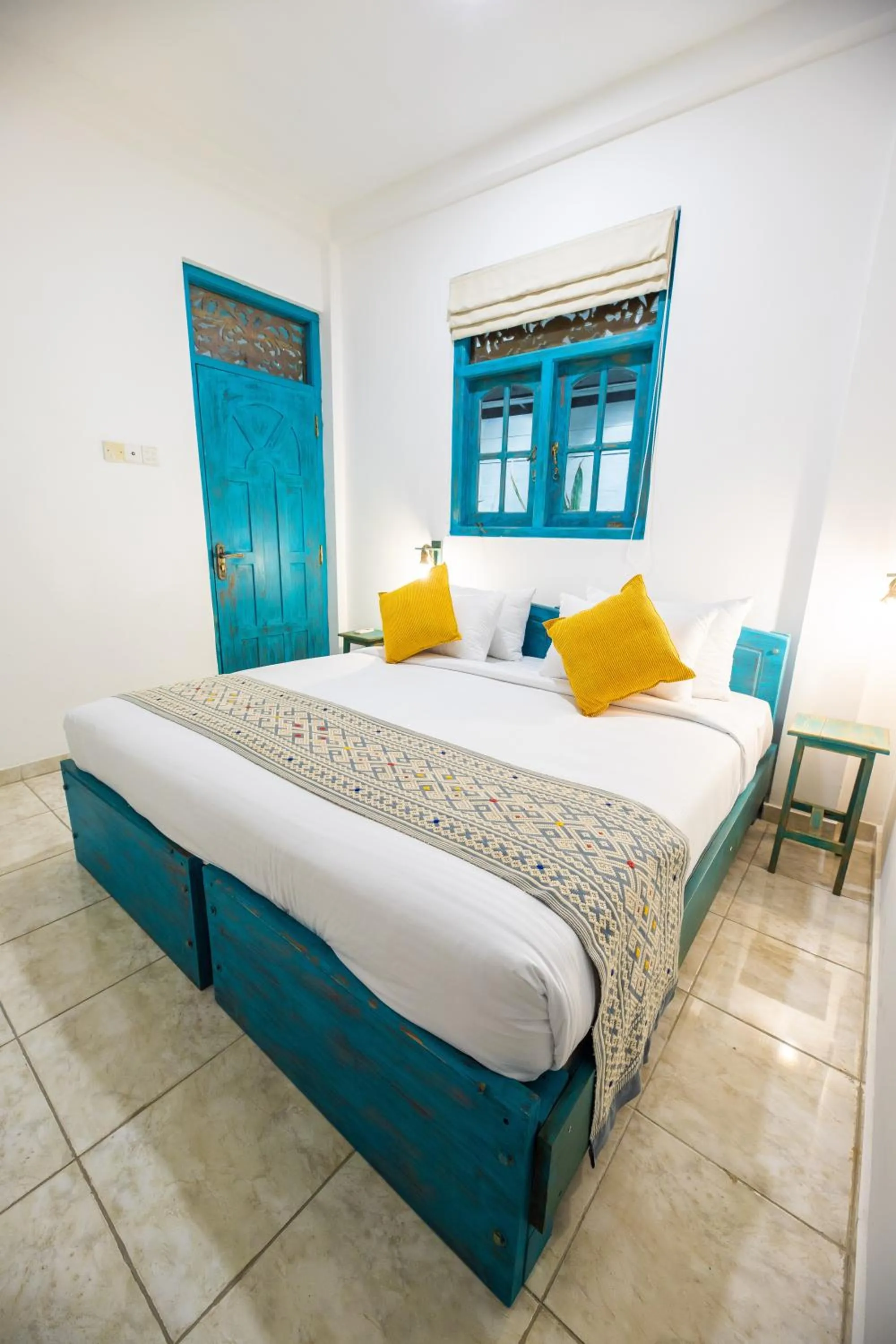 Bed in Moi Galle Fort by DBI