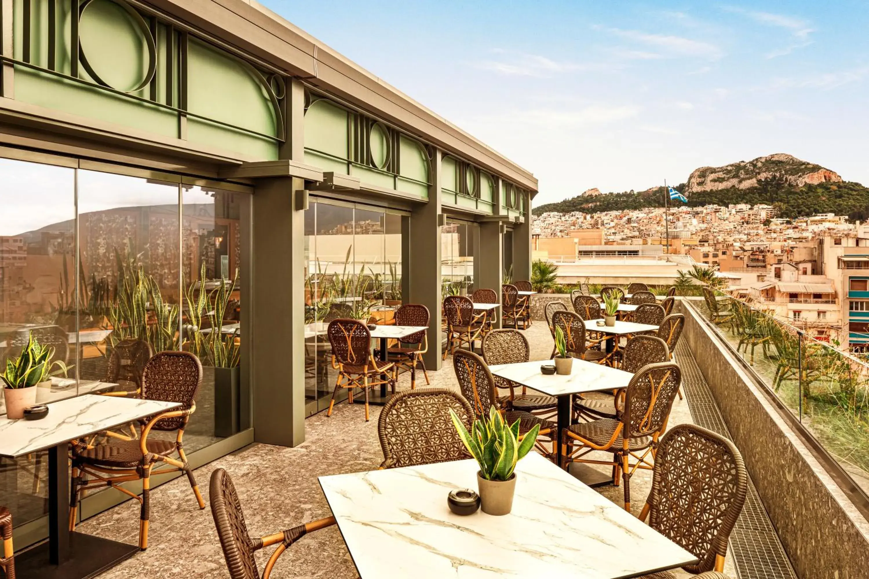 Restaurant/places to eat in Zeus Essence Athens Central, former Athens Key Restaurant/places to eat in Zeus Essence Athens Central, former Athens Key