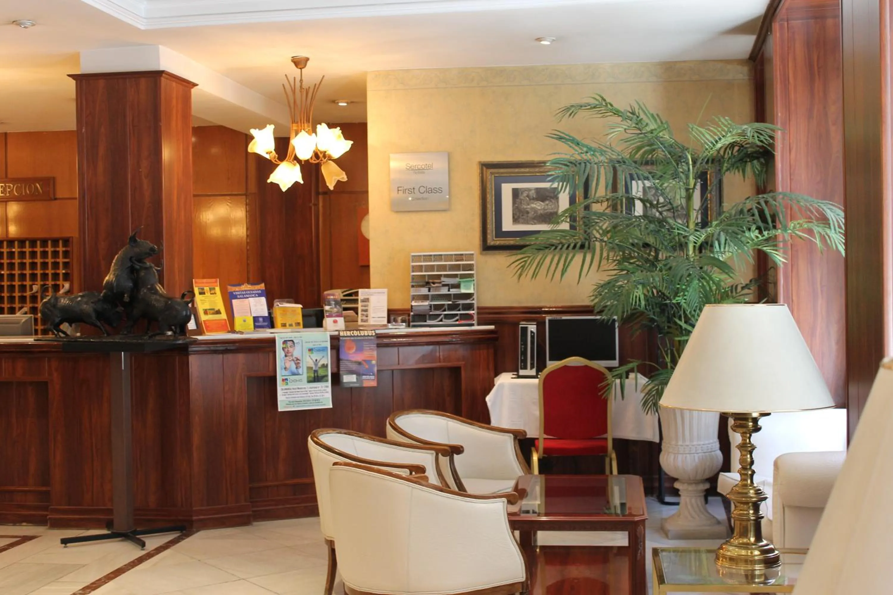 Lobby or reception in Hotel Monterrey