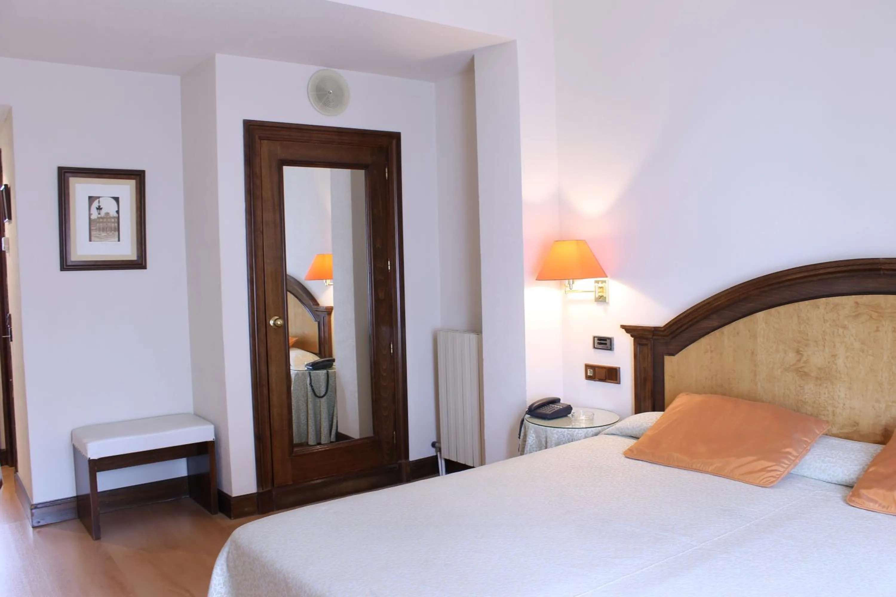 Decorative detail in Hotel Monterrey