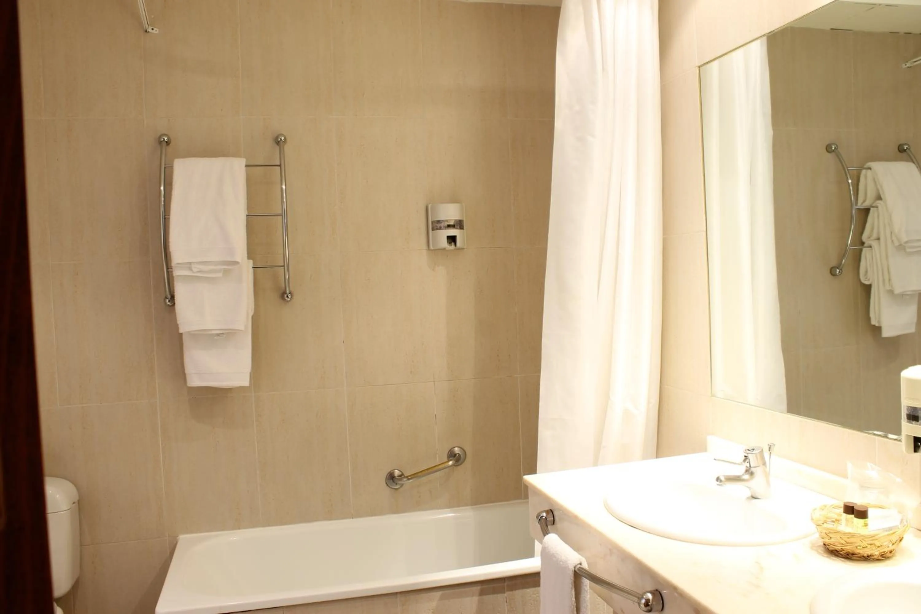 Bathroom in Hotel Monterrey