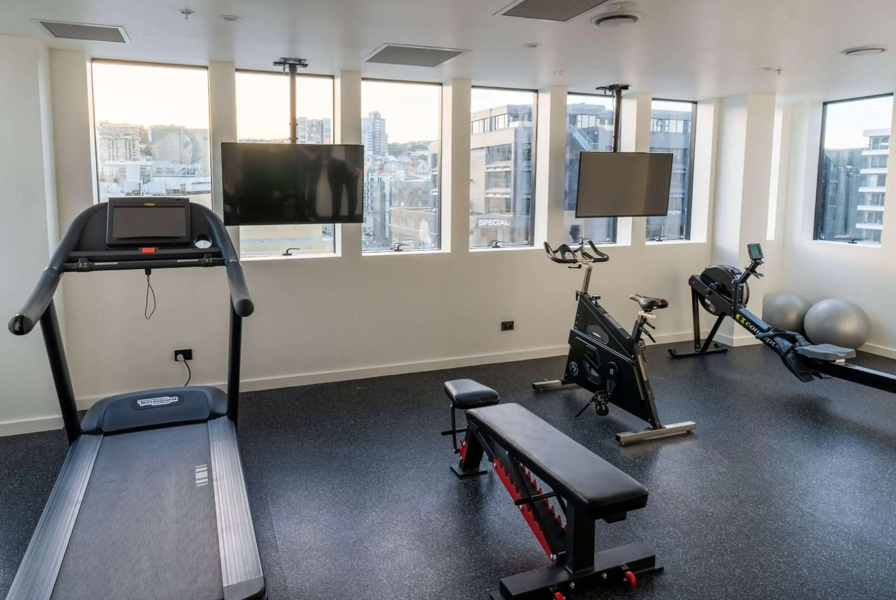 Fitness centre/facilities in TRYP by Wyndham Wellington, Tory Street Fitness centre/facilities in TRYP by Wyndham Wellington, Tory Street