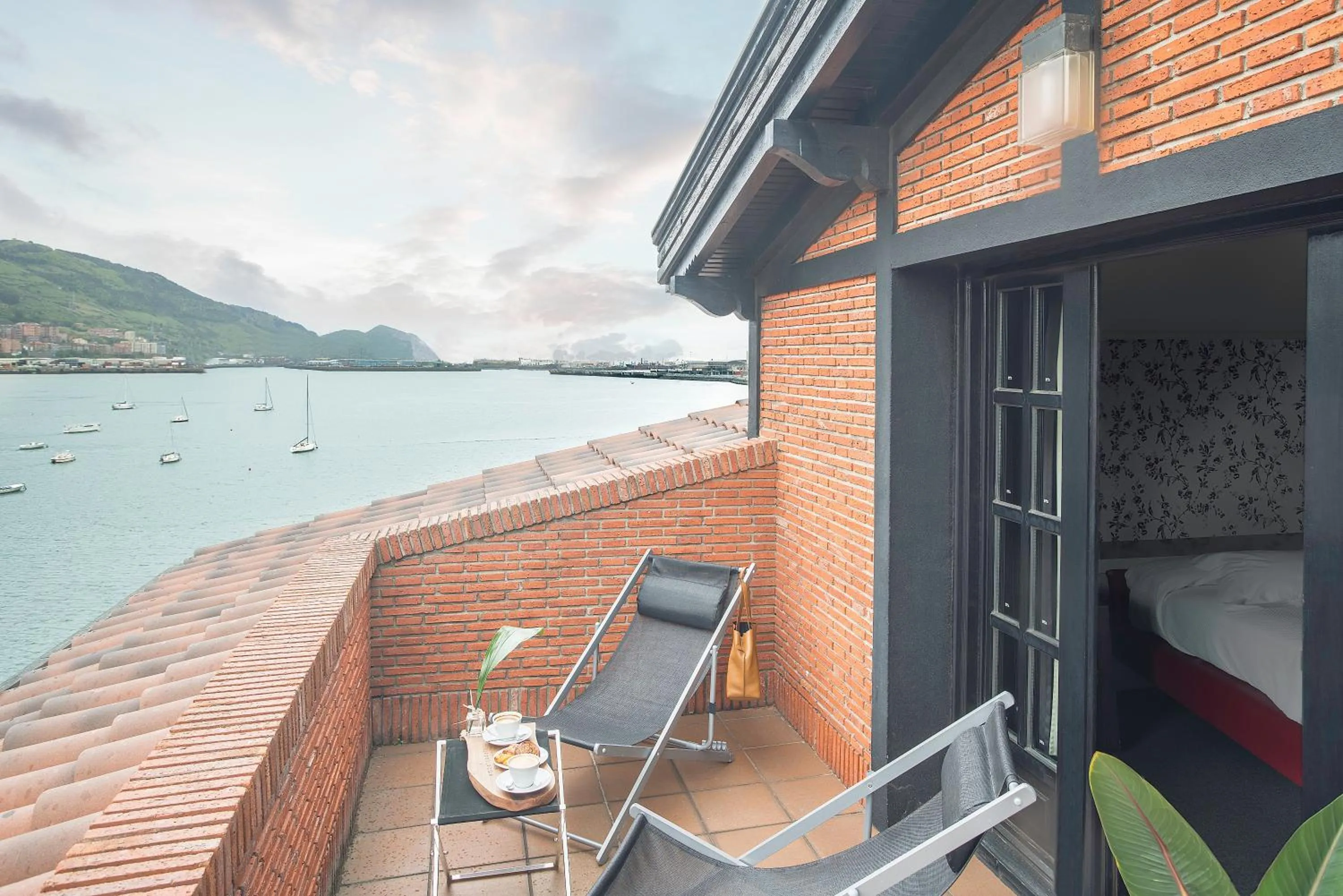 Ercilla Embarcadero Hotel