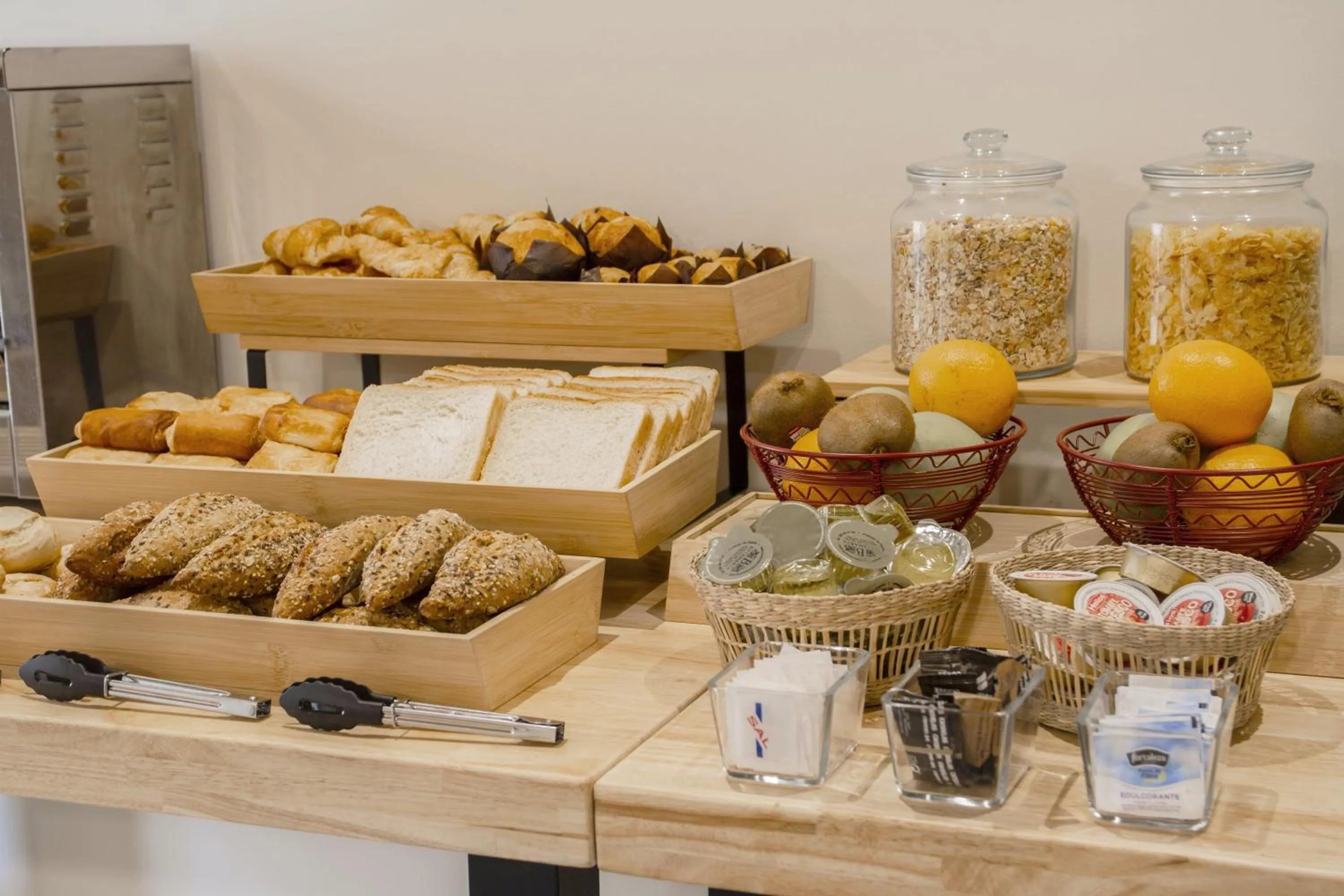 Breakfast in room Select Bilbao