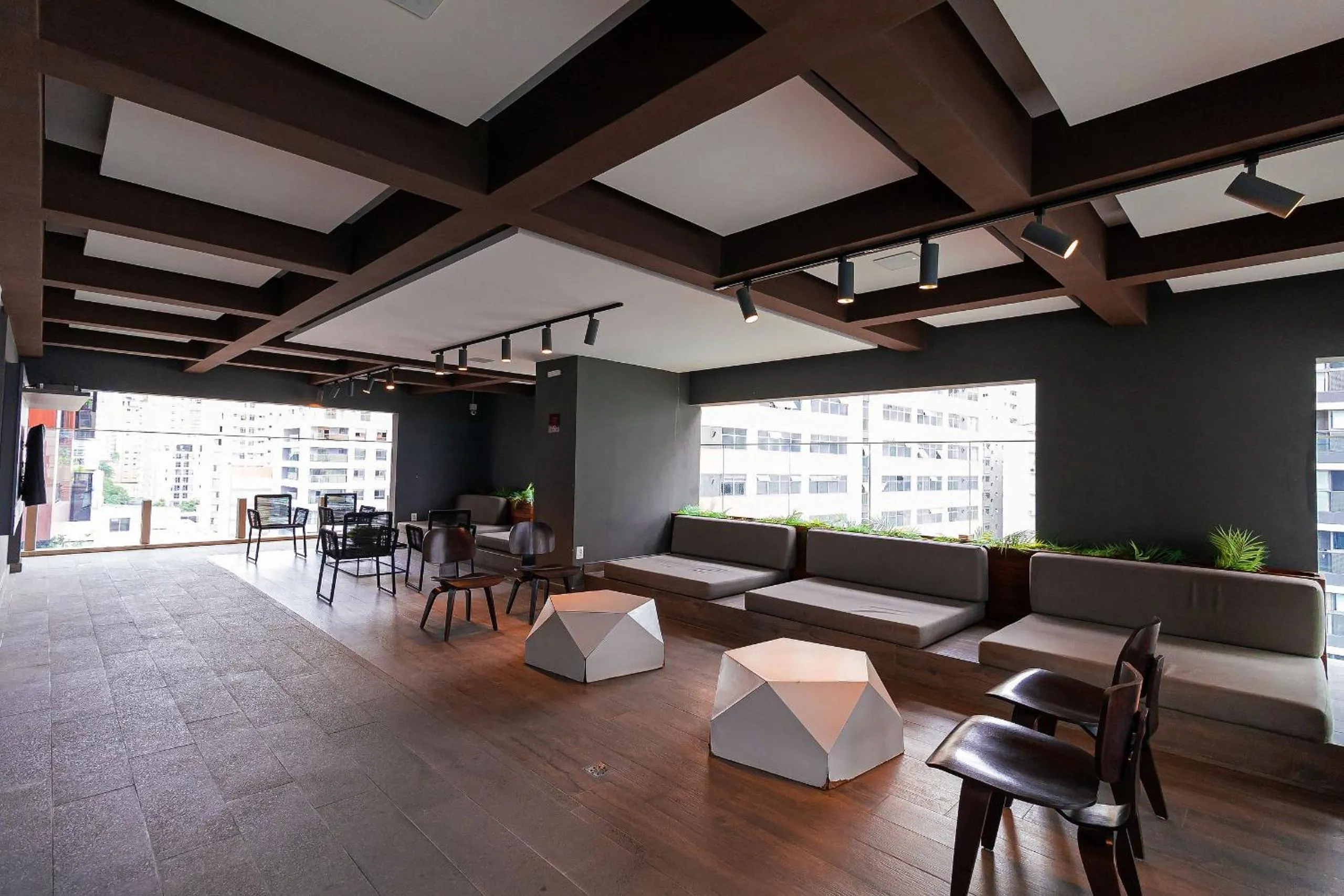 Vossa Bossa Capote Valente