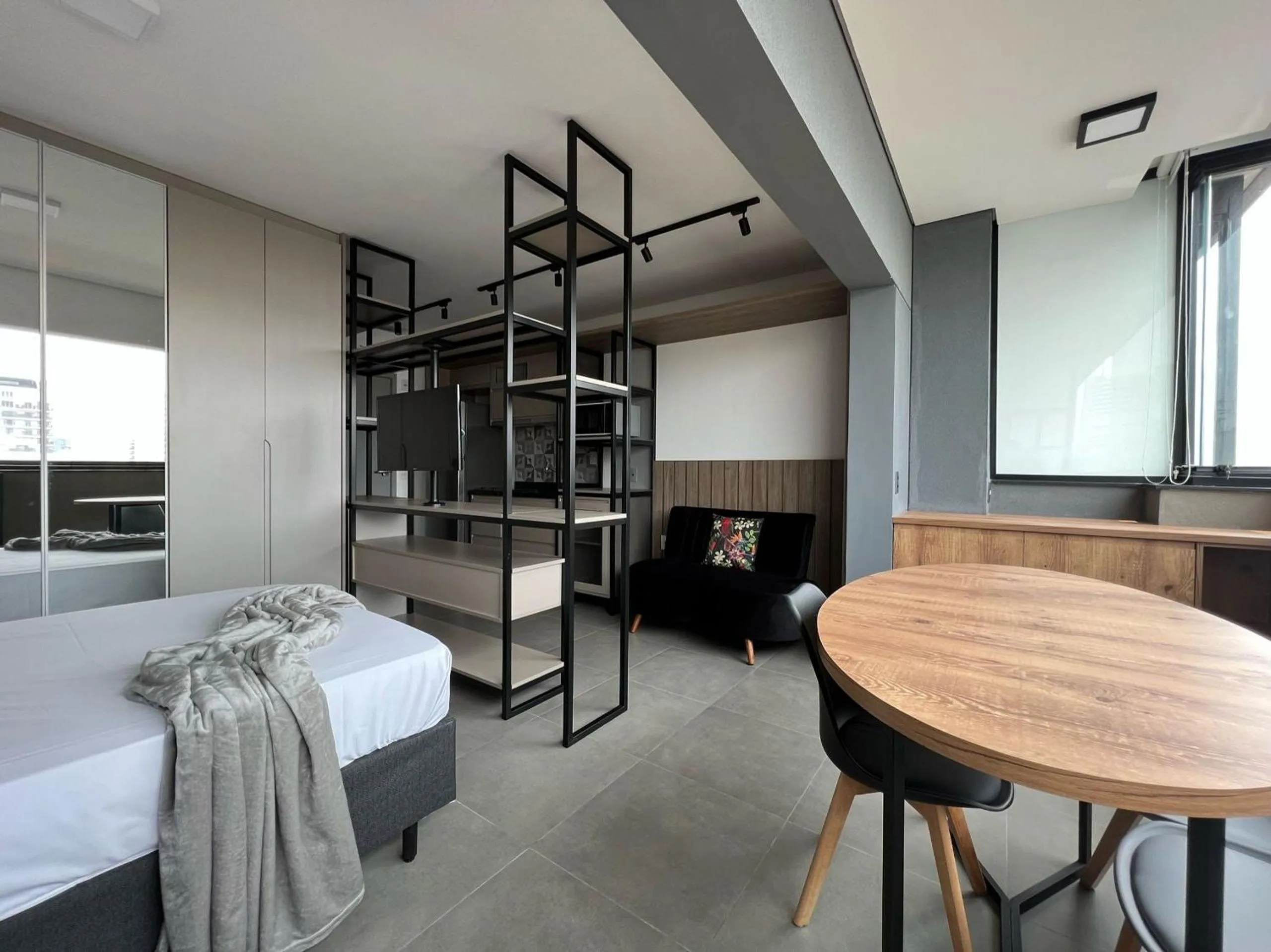 Bed in Vossa Bossa Capote Valente