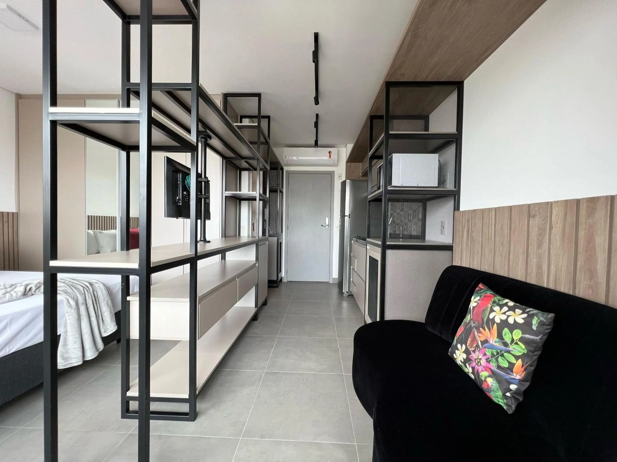 Bed in Vossa Bossa Capote Valente