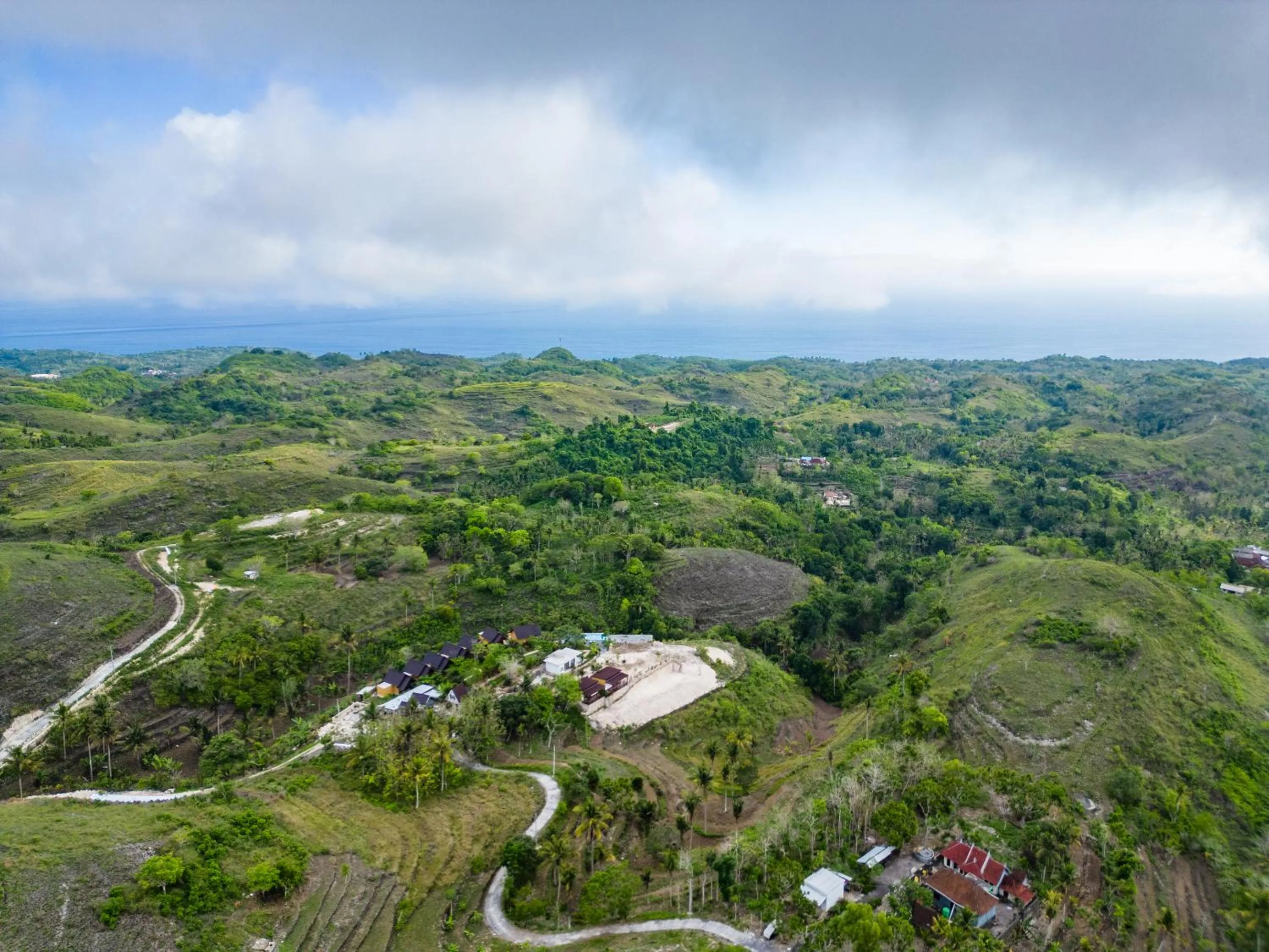 Property building in Nusa Penida Pini Sentana
