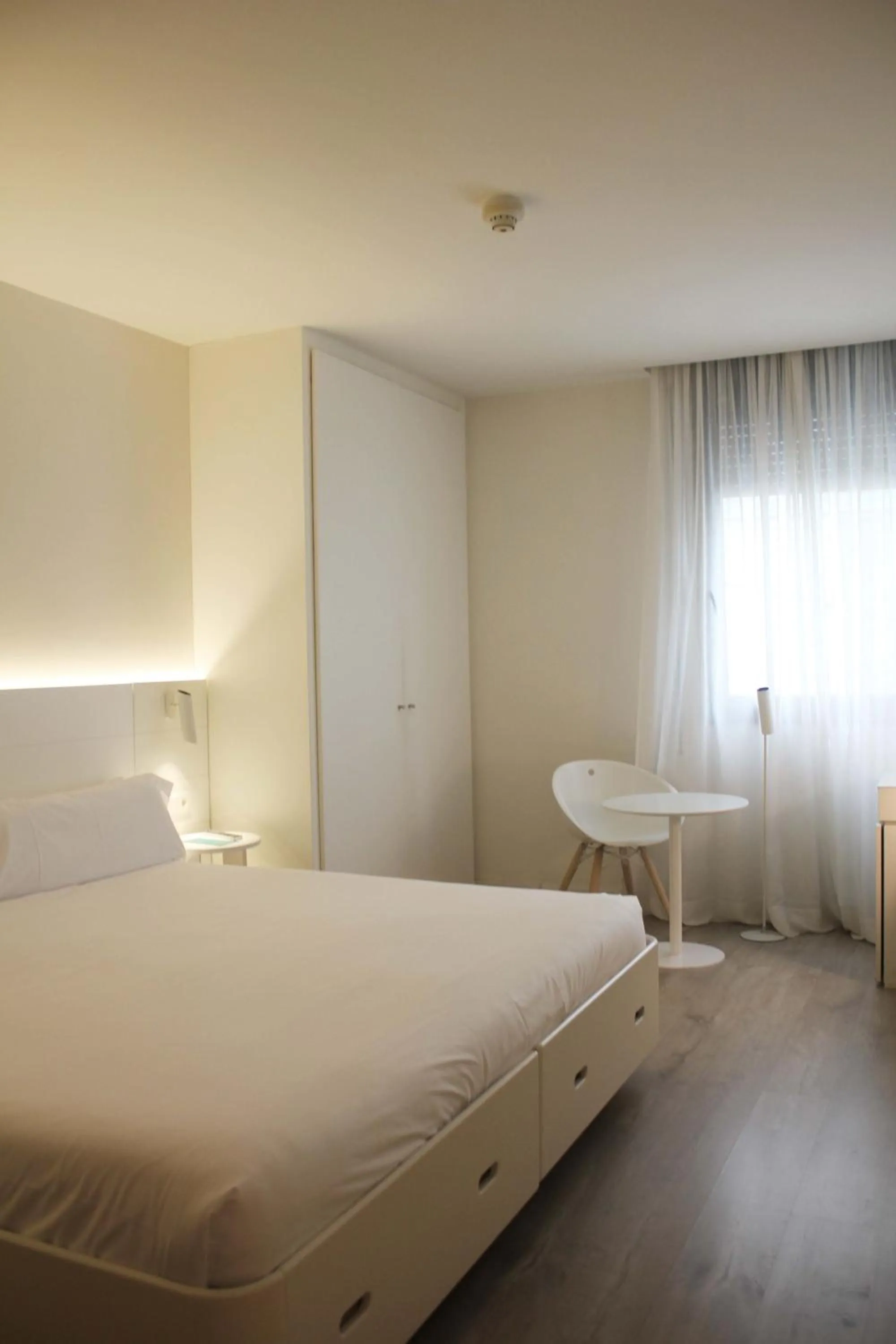 Bed in Pol & Grace Hotel