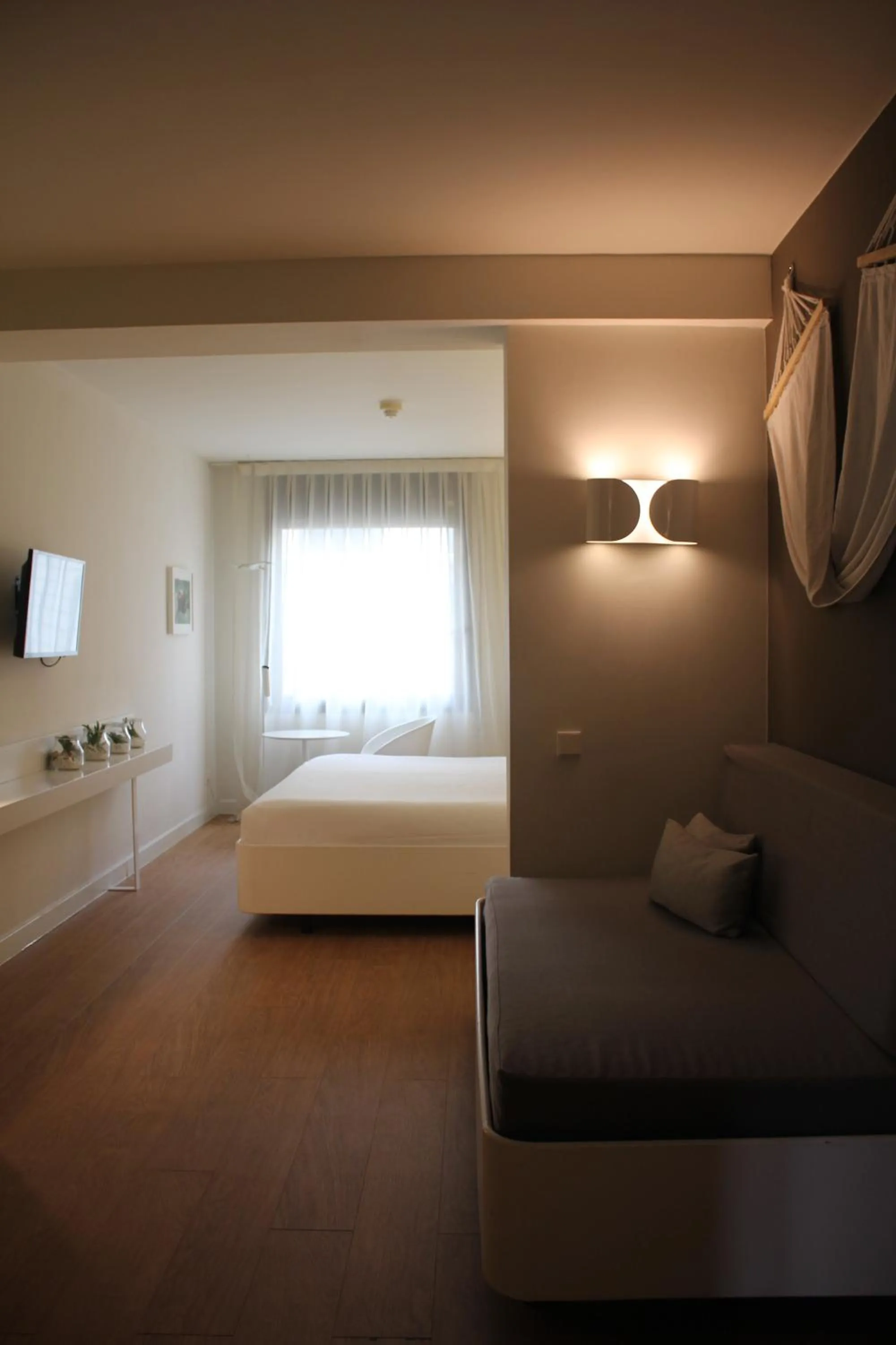 Bed in Pol & Grace Hotel