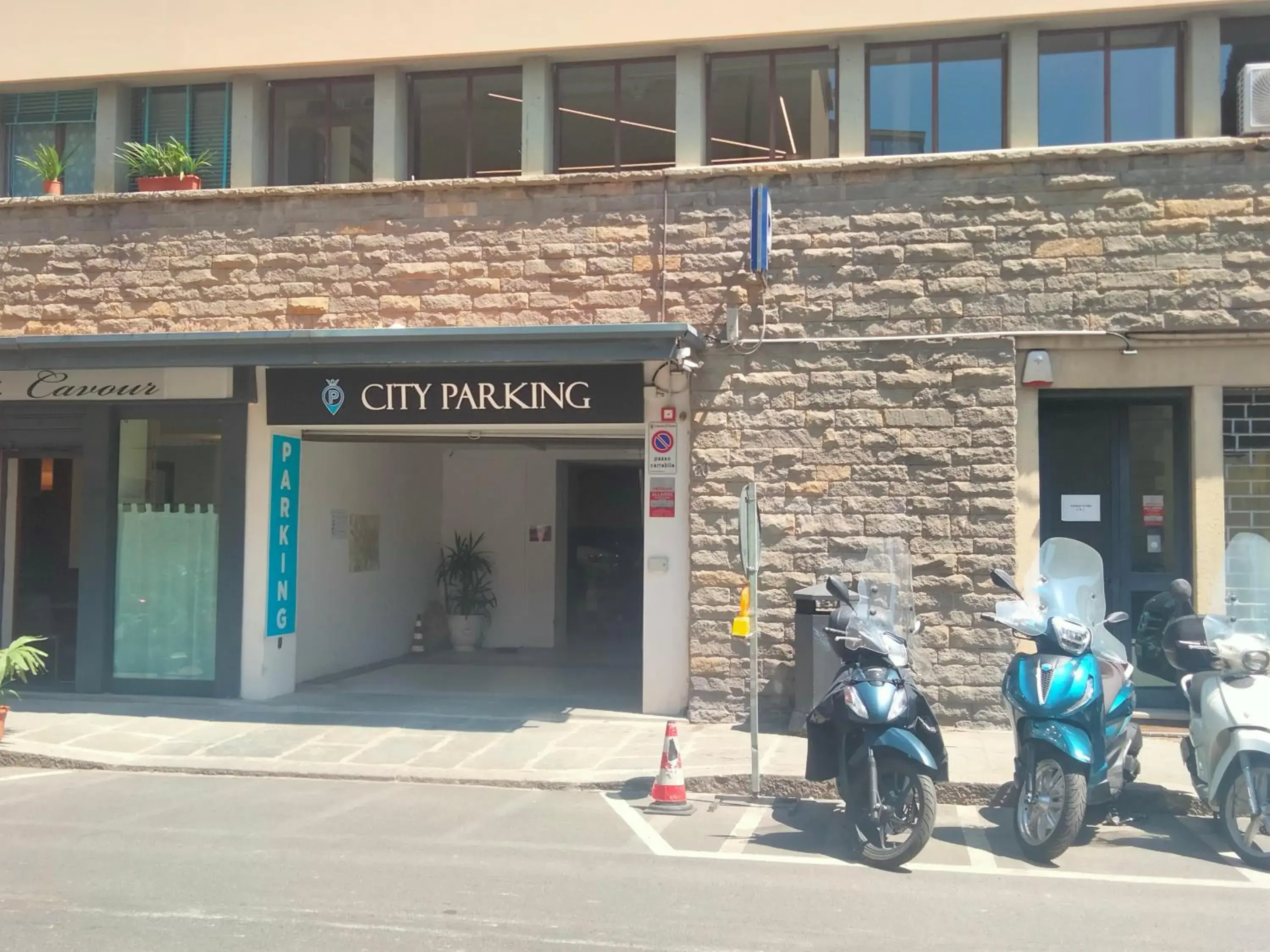 Garden Blue Garden Blue