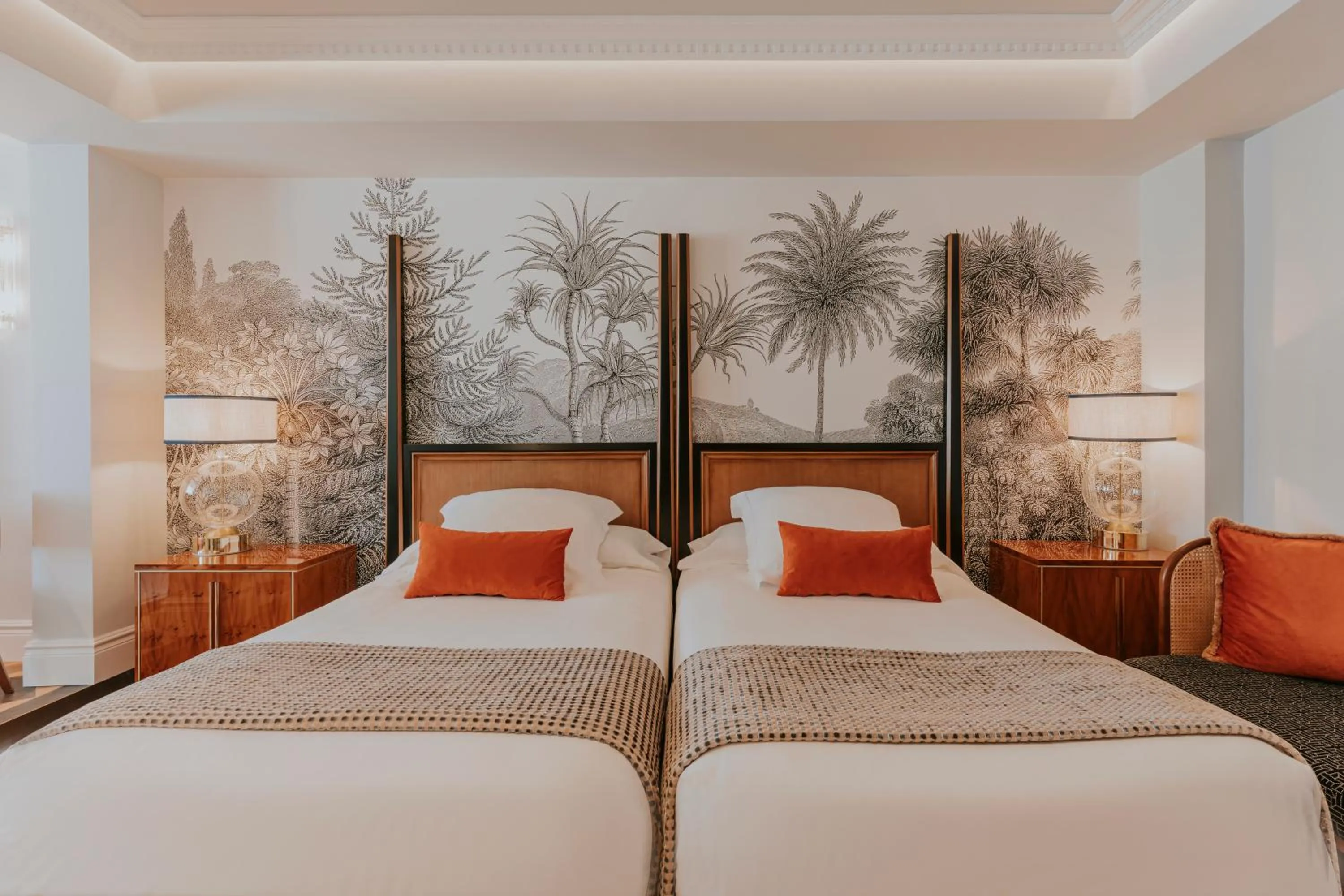 Bedroom, Bed in Wellington Hotel & Spa Madrid