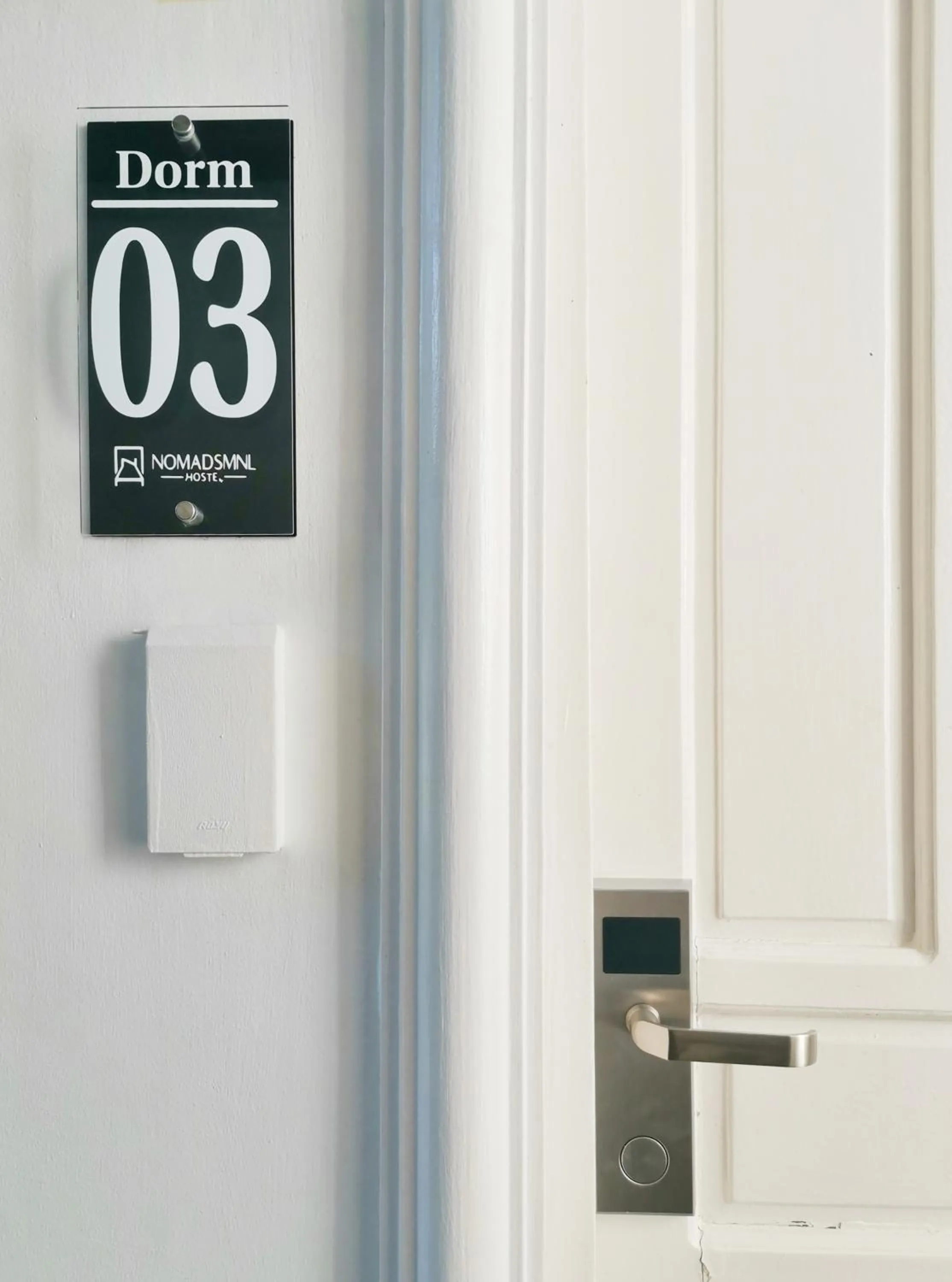 Property building in NomadsMNL Airport Hostel