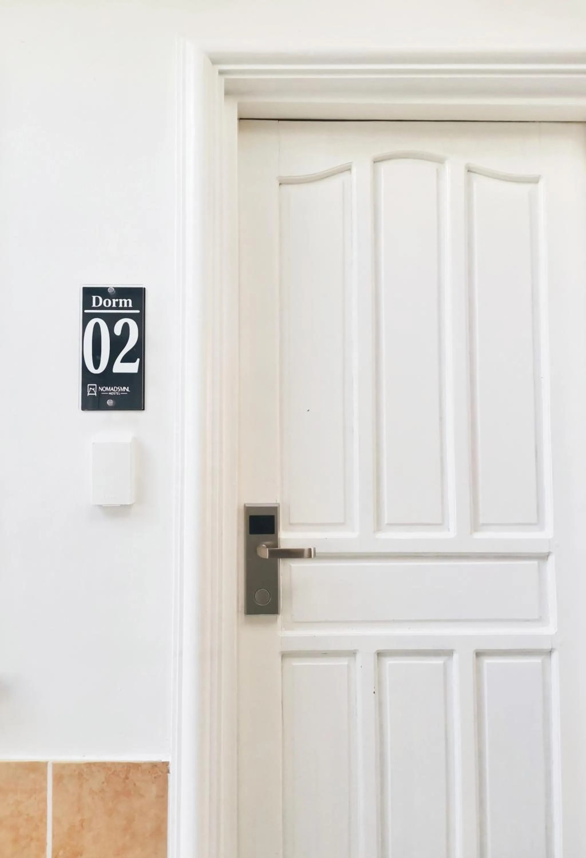 Property building in NomadsMNL Airport Hostel