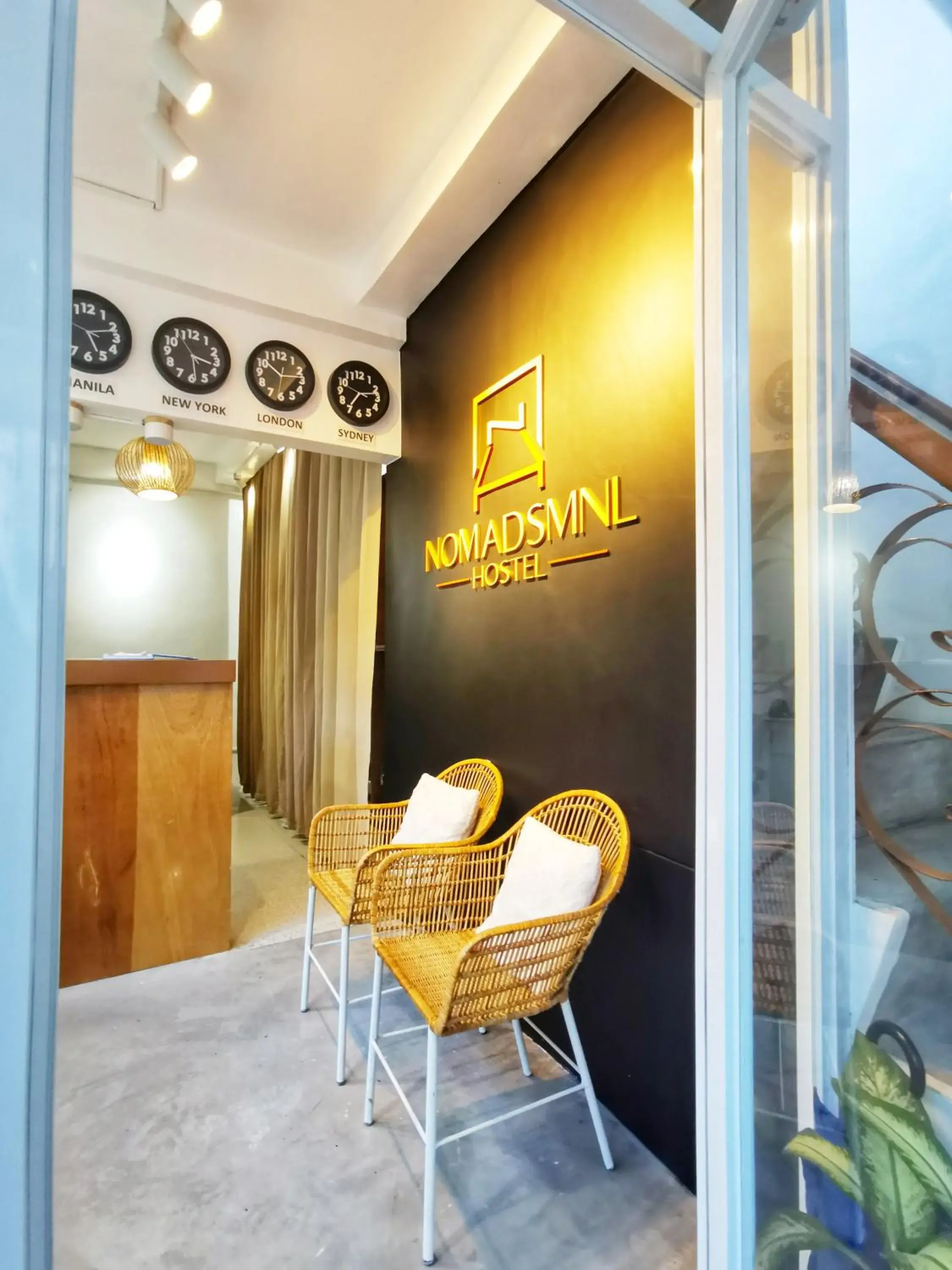 Property building in NomadsMNL Airport Hostel Property building in NomadsMNL Airport Hostel