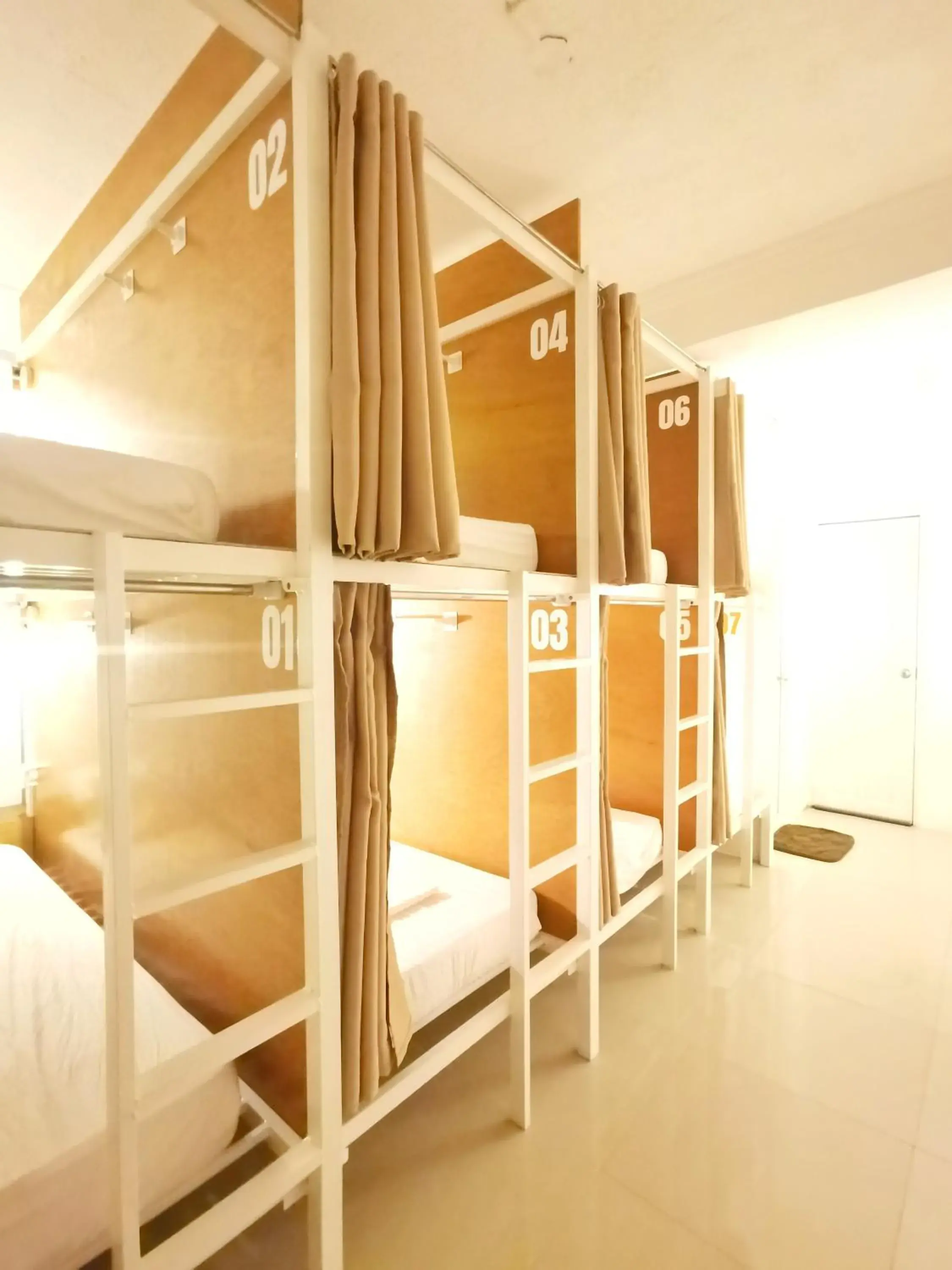 Bed in NomadsMNL Airport Hostel Bed in NomadsMNL Airport Hostel