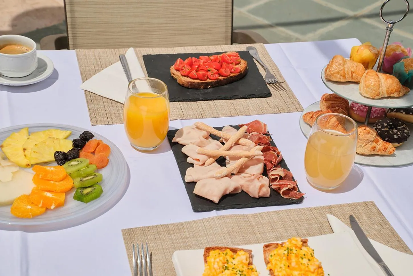 Breakfast in Hotel Spa Villa Nazules