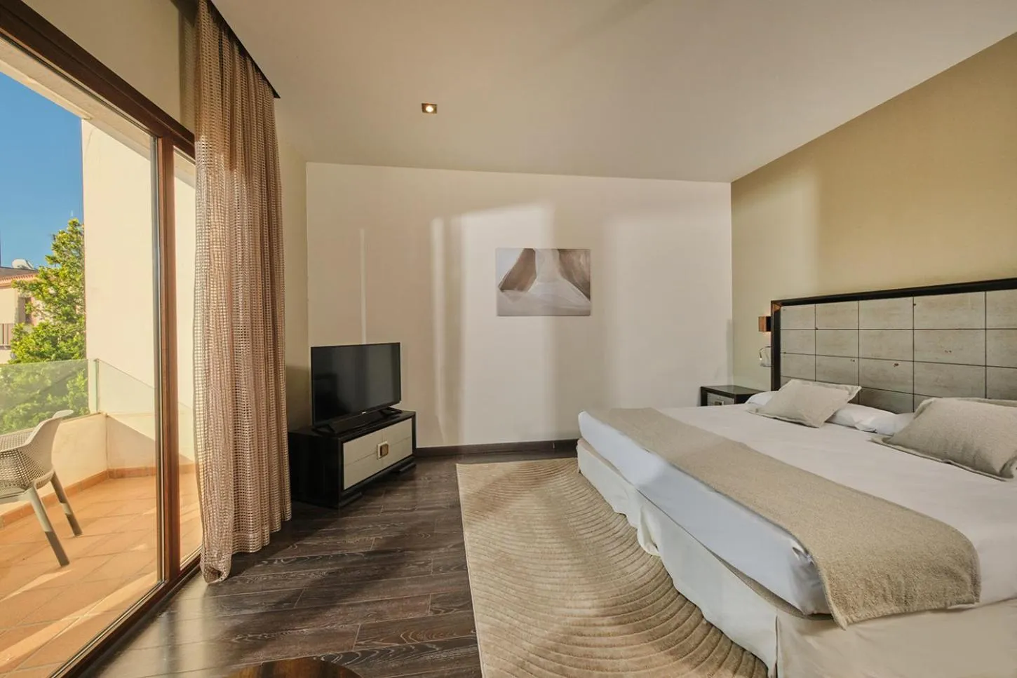 Bed in Hotel Spa Villa Nazules