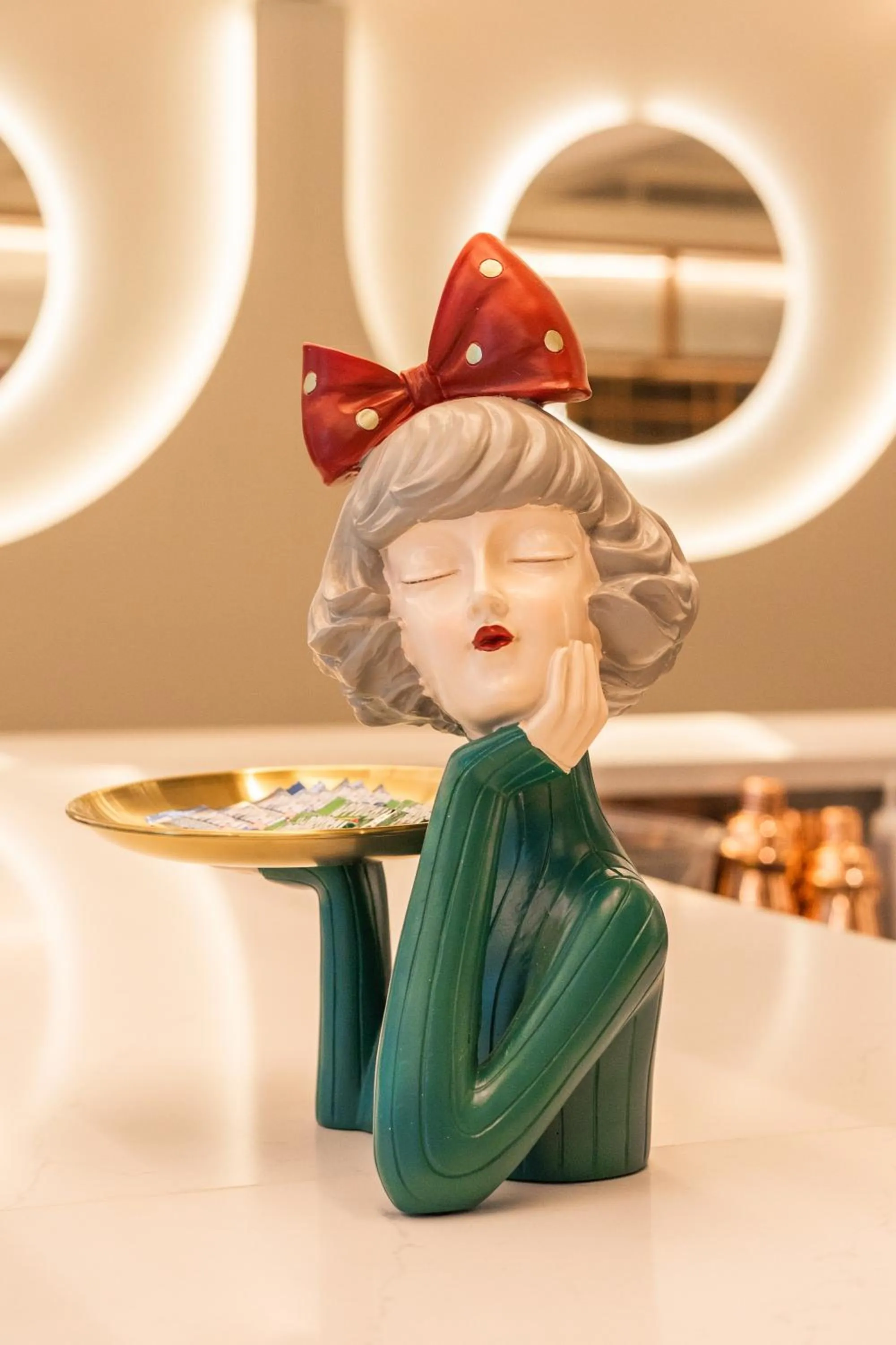 Restaurant/places to eat in LUSTER Hotel