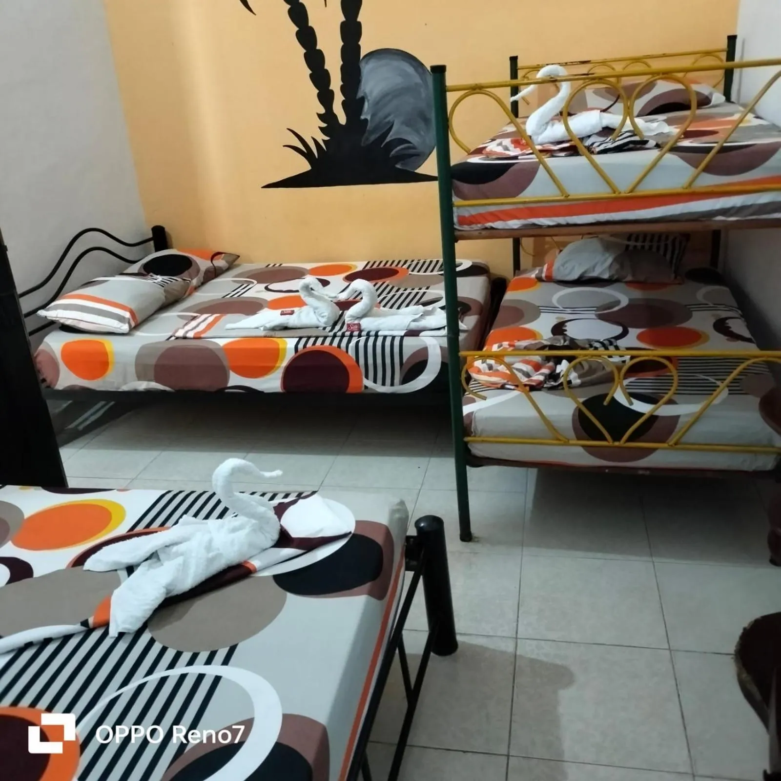 Bed in Hotel Plaza Confort Inn
