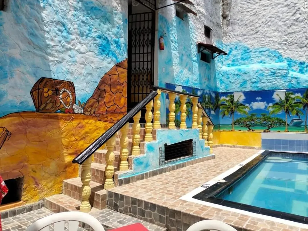 Hotel Plaza Confort Inn