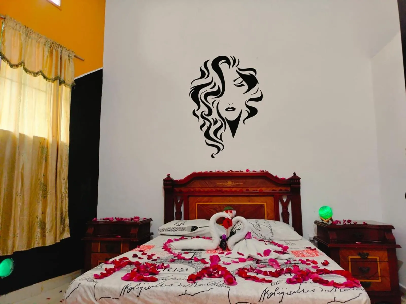 Bed in Hotel Plaza Confort Inn